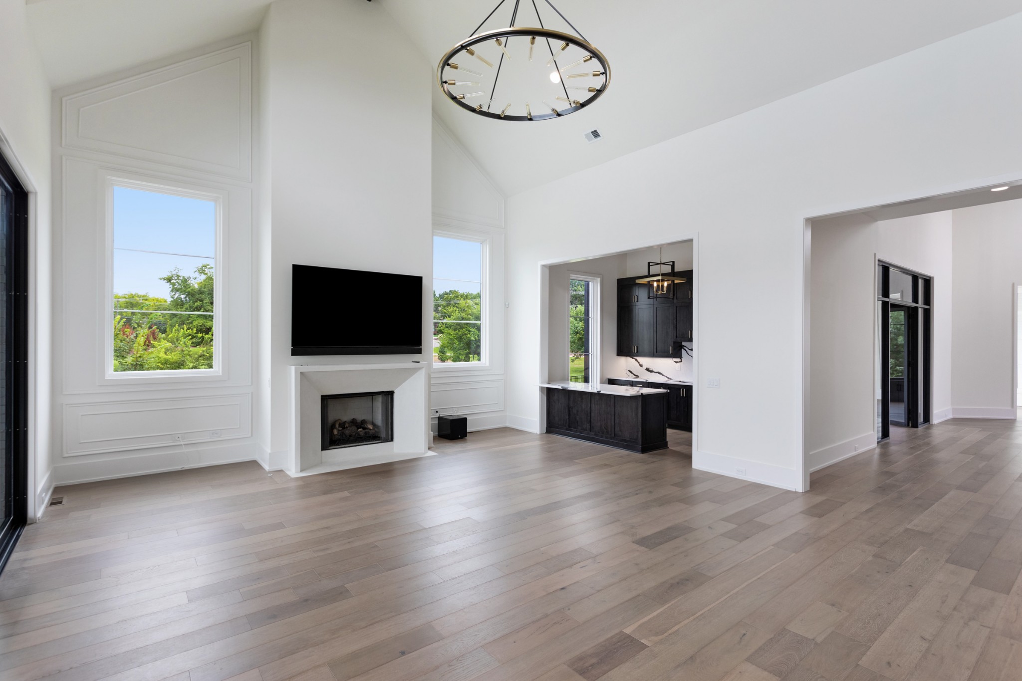 495 Chloe Ct