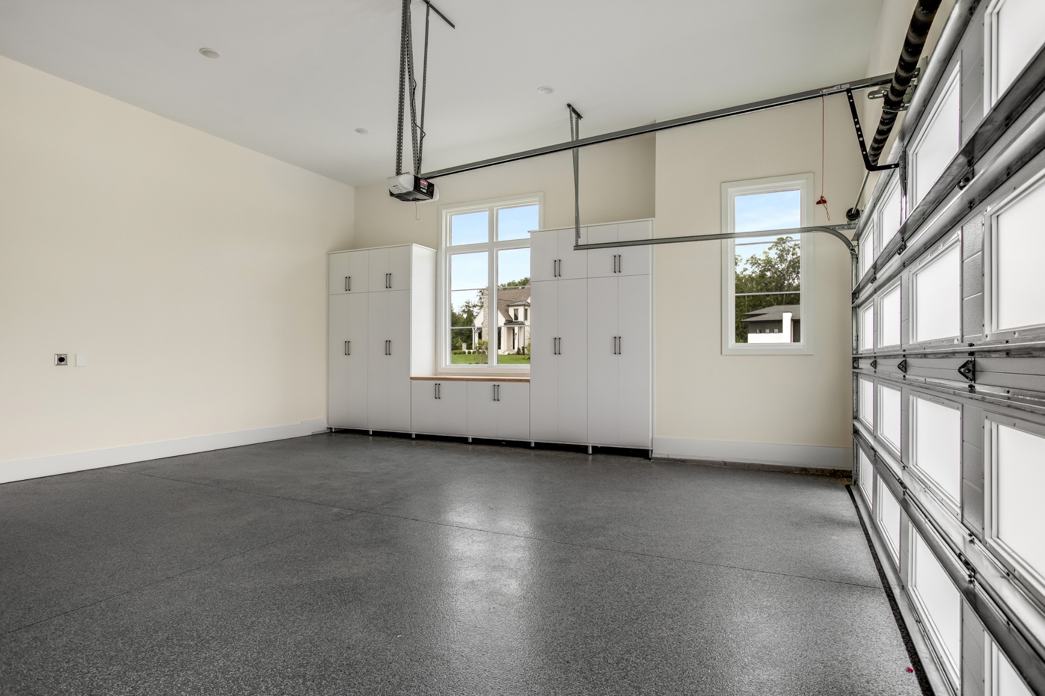495 Chloe Ct