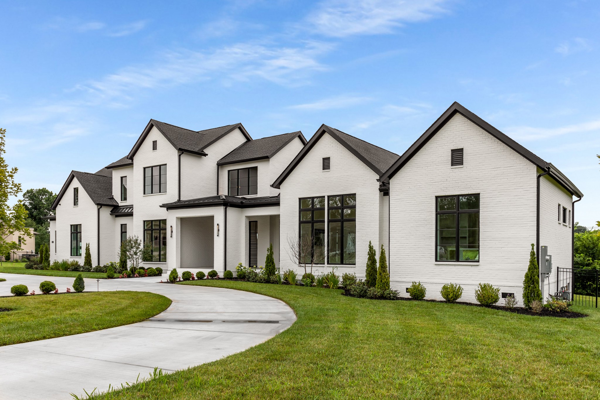 495 Chloe Ct