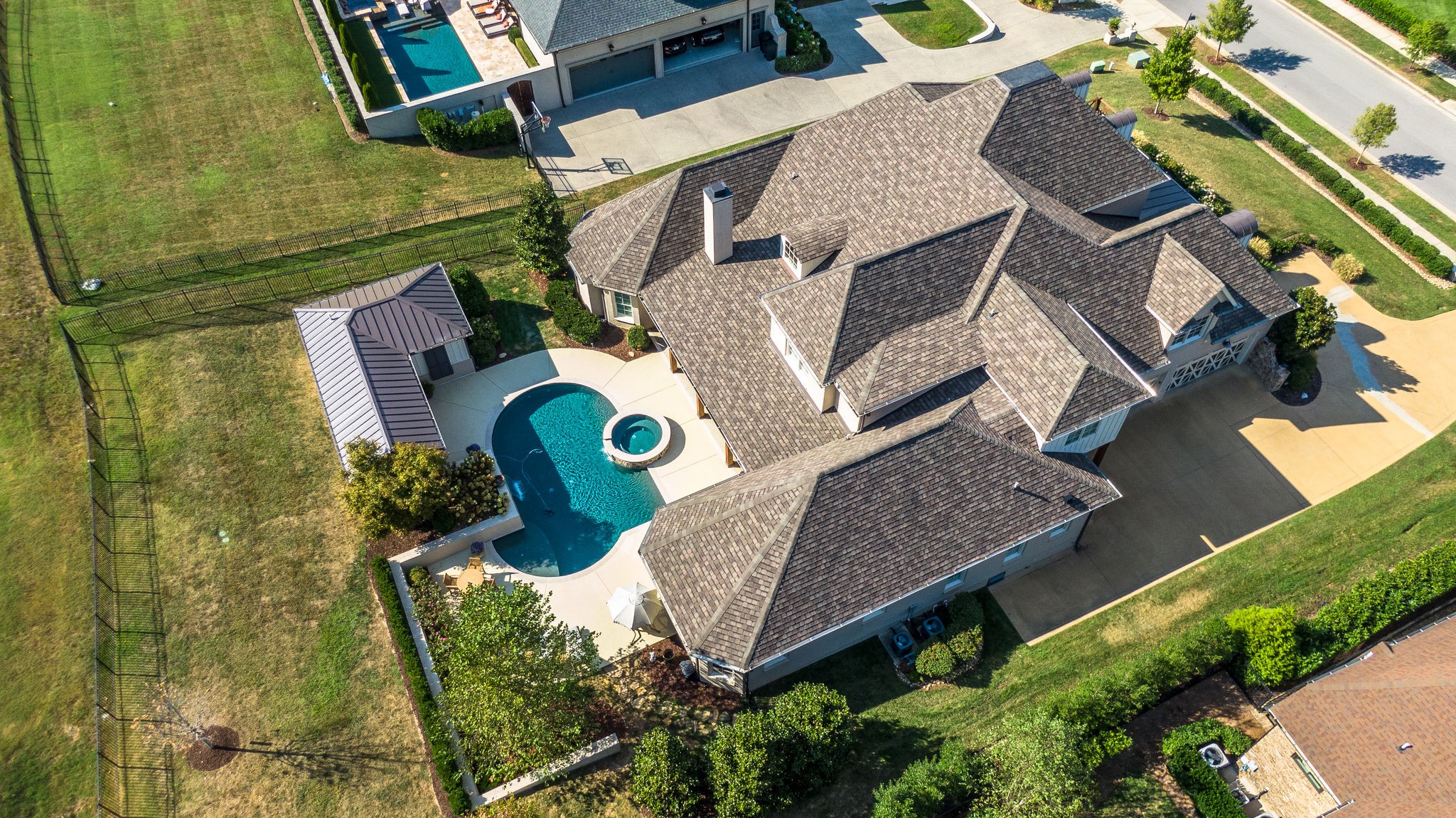 835 Windstone Blvd