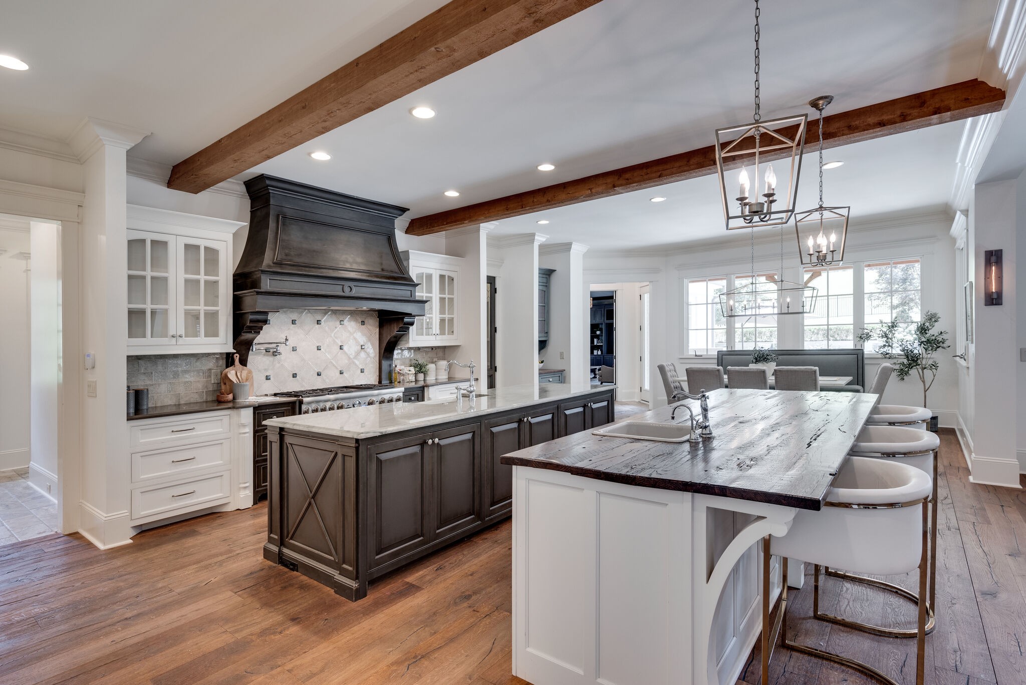 835 Windstone Blvd