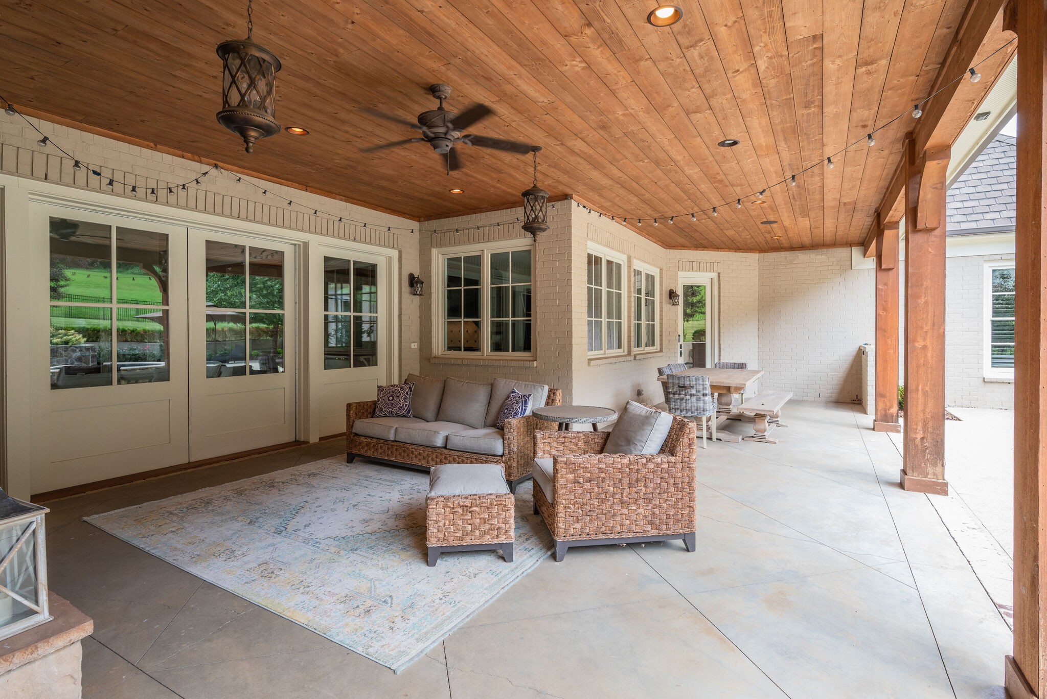 835 Windstone Blvd