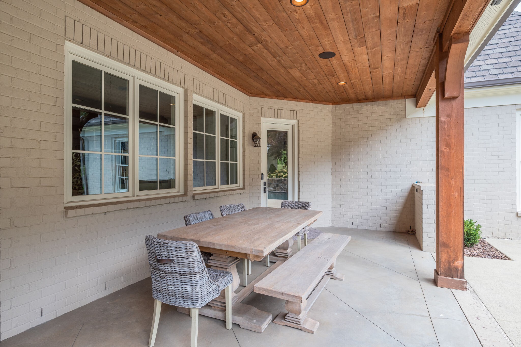 835 Windstone Blvd