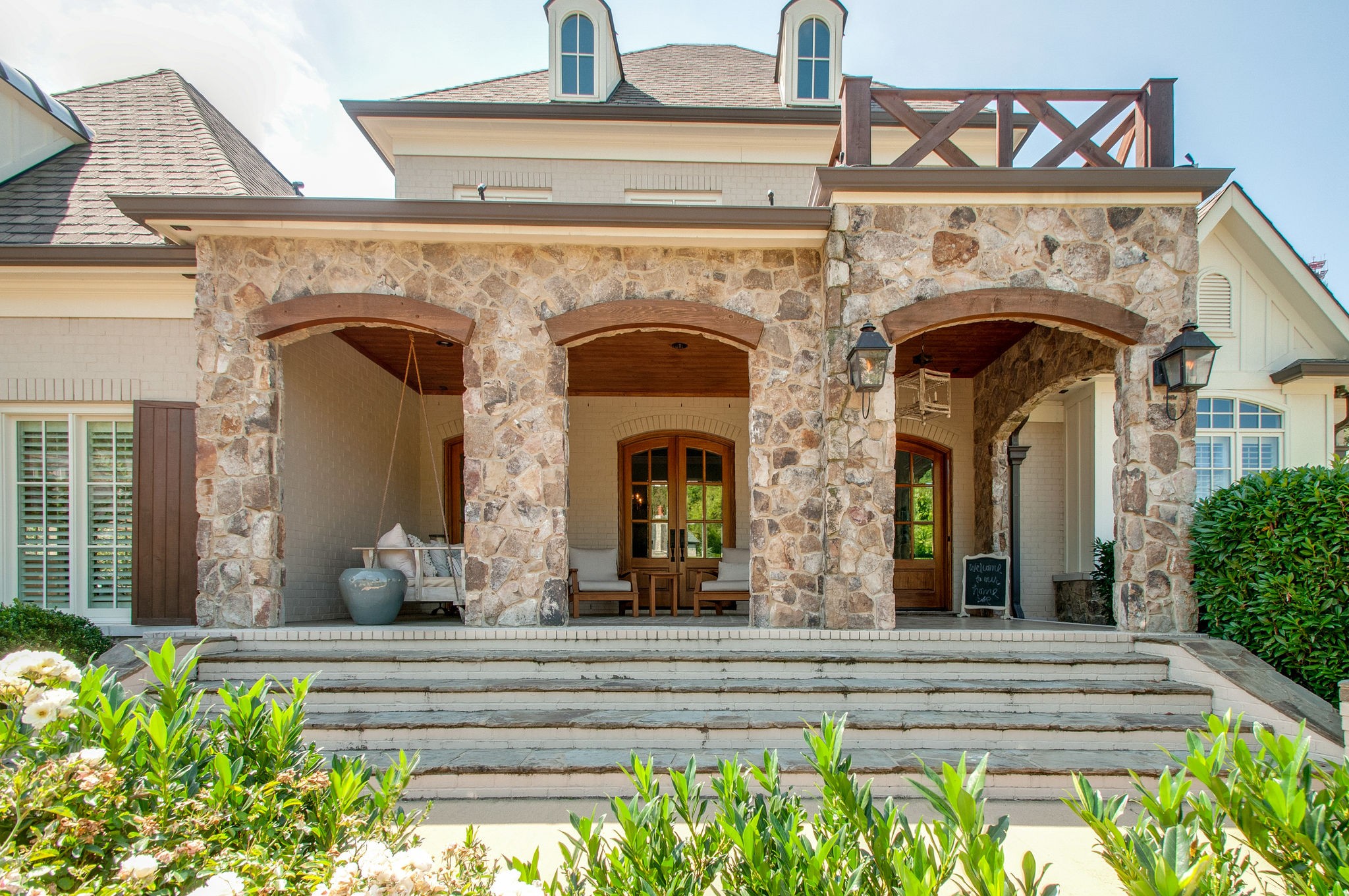 835 Windstone Blvd
