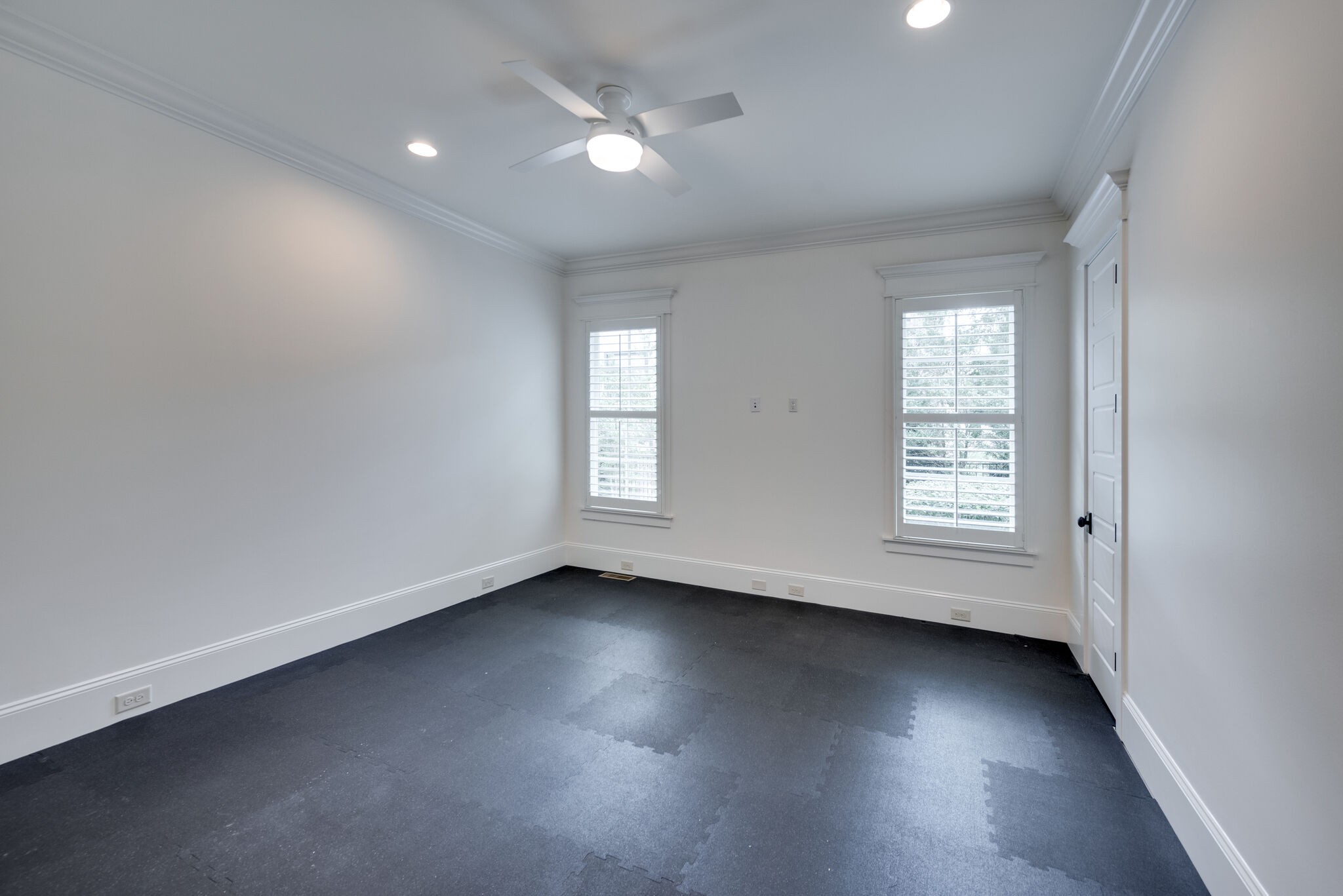 835 Windstone Blvd