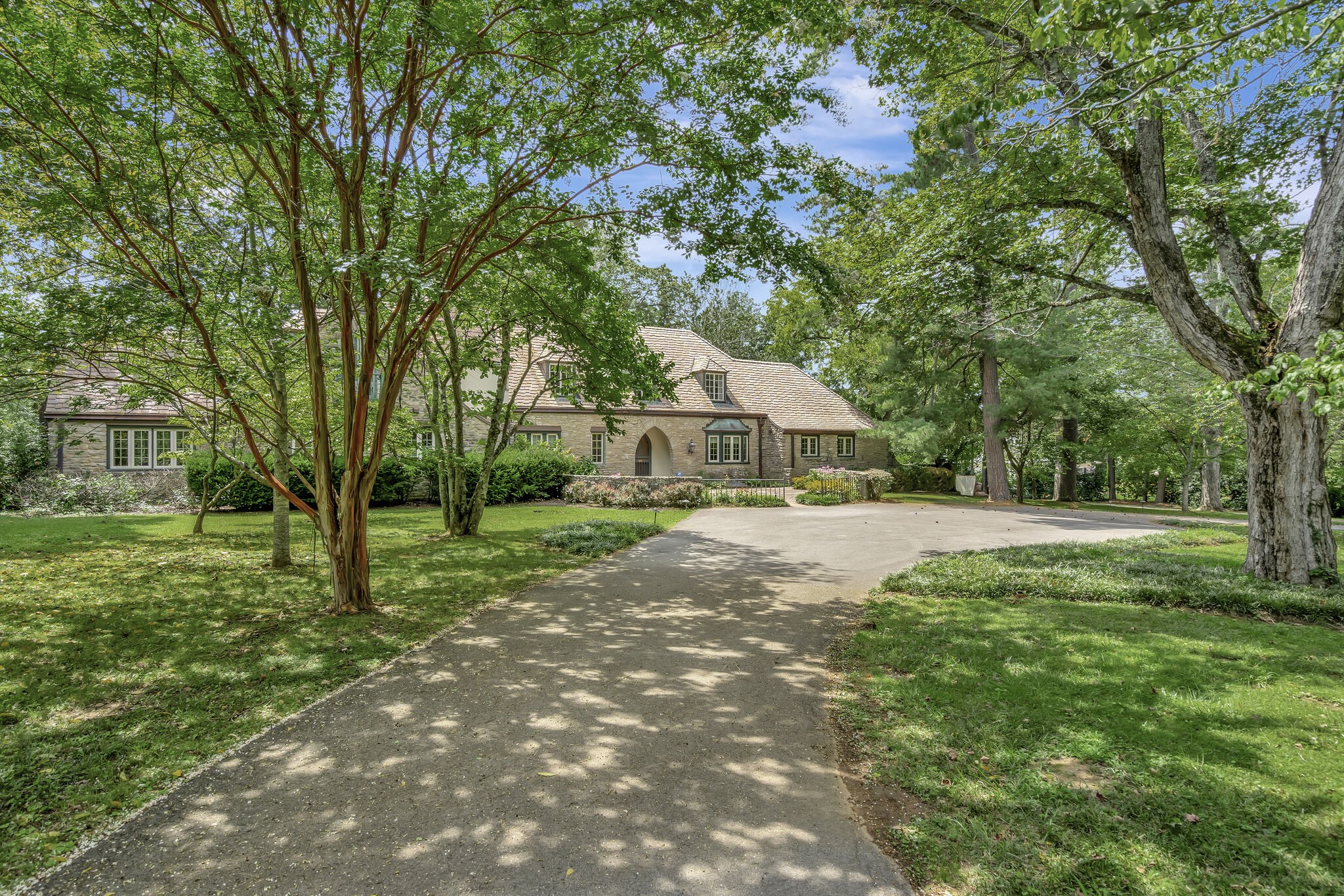 213 Lynnwood Ter