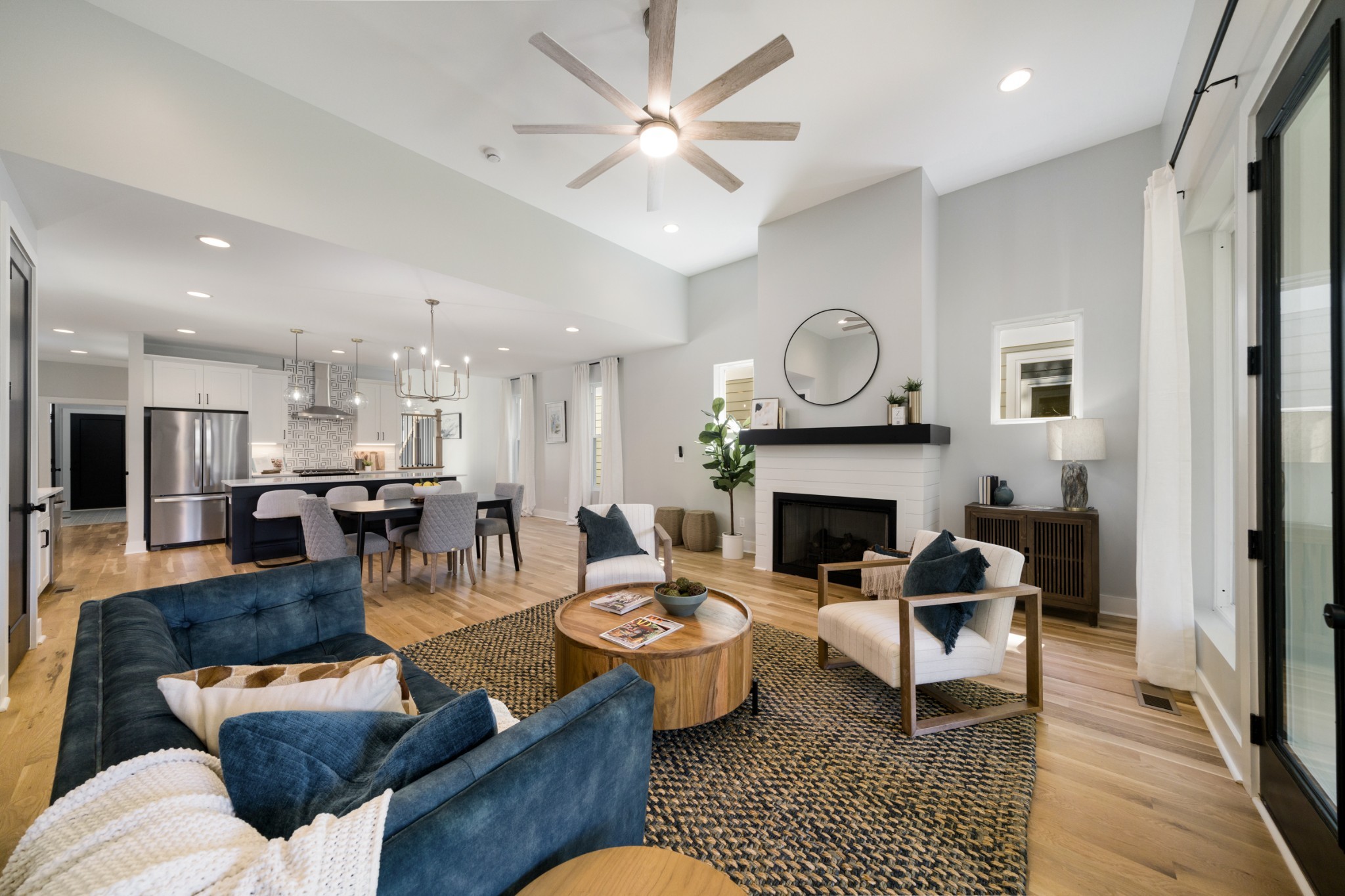 6351B Alamo Pl