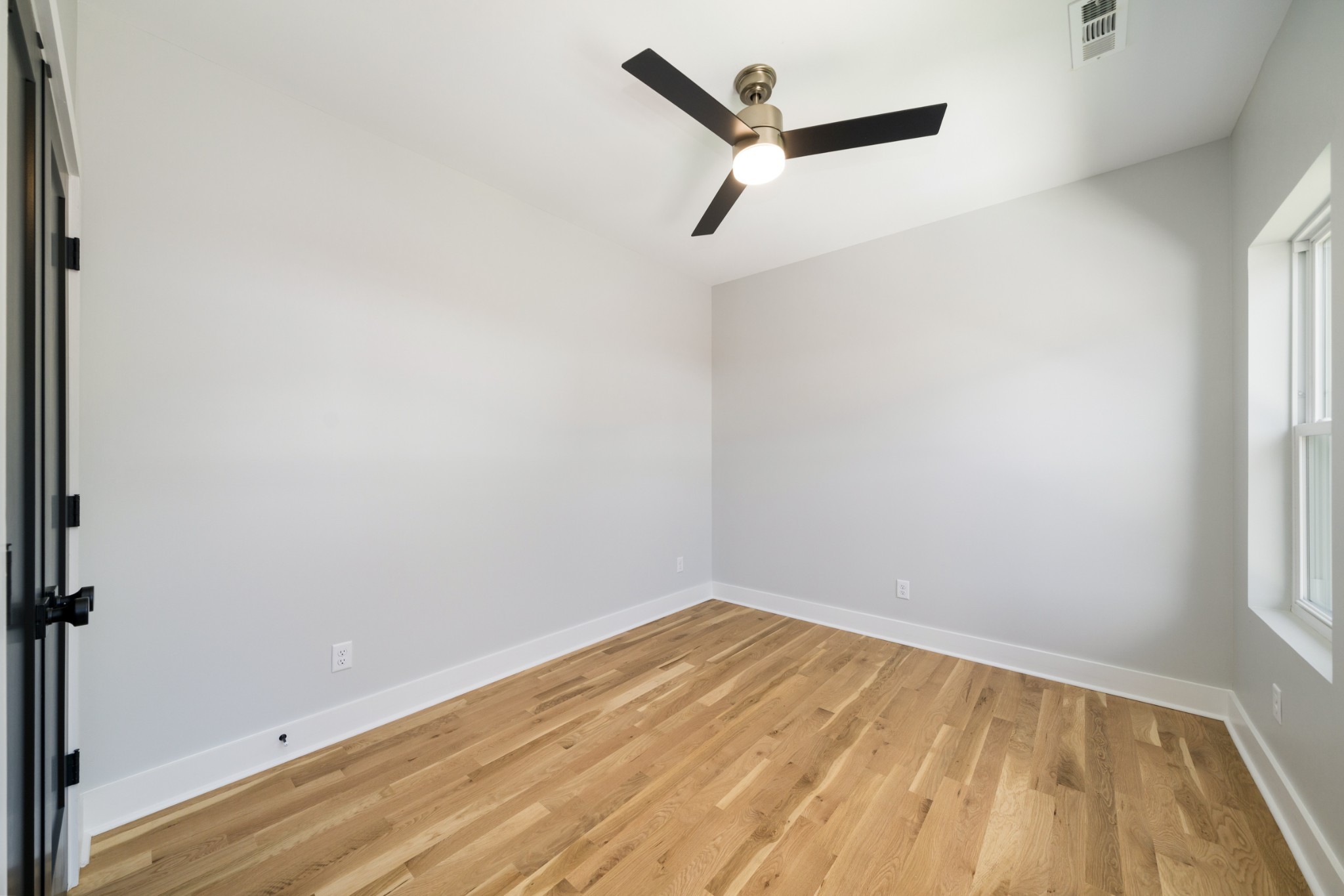 6351B Alamo Pl