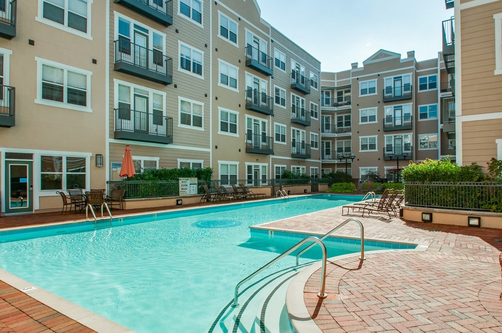 3000 Vanderbilt Pl Unit: 423