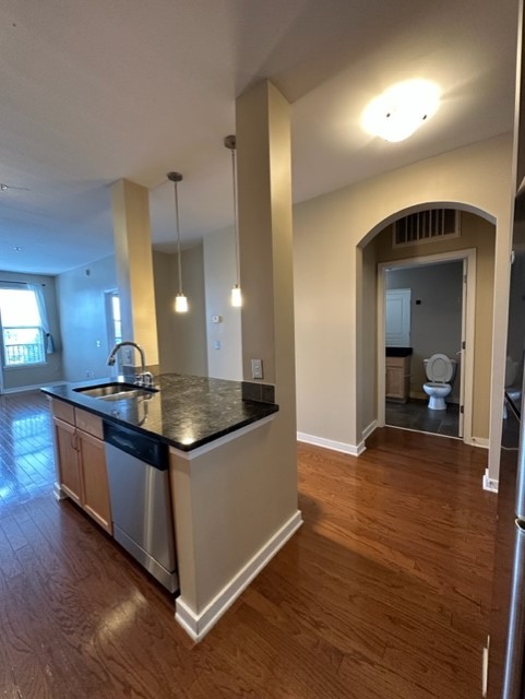 3000 Vanderbilt Pl Unit: 423
