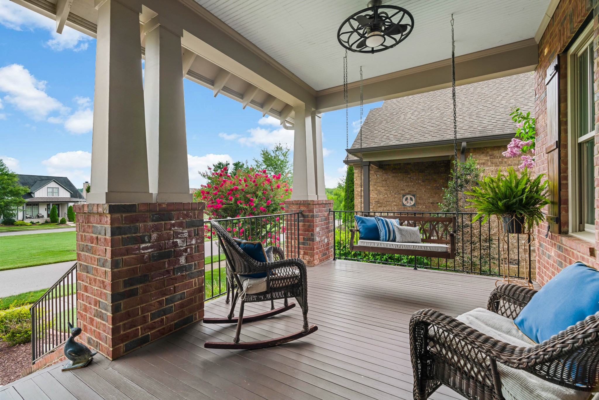 3421 Colebrook Dr