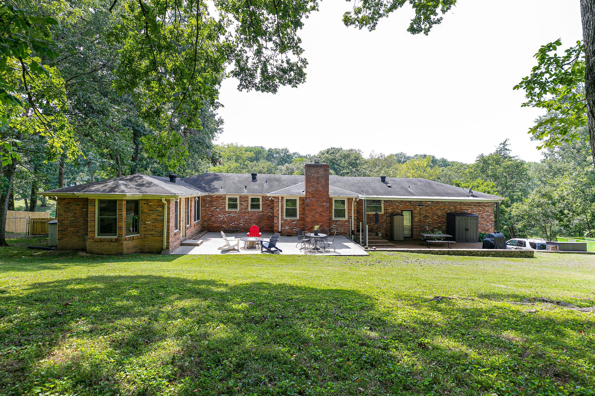 712 Clematis Dr