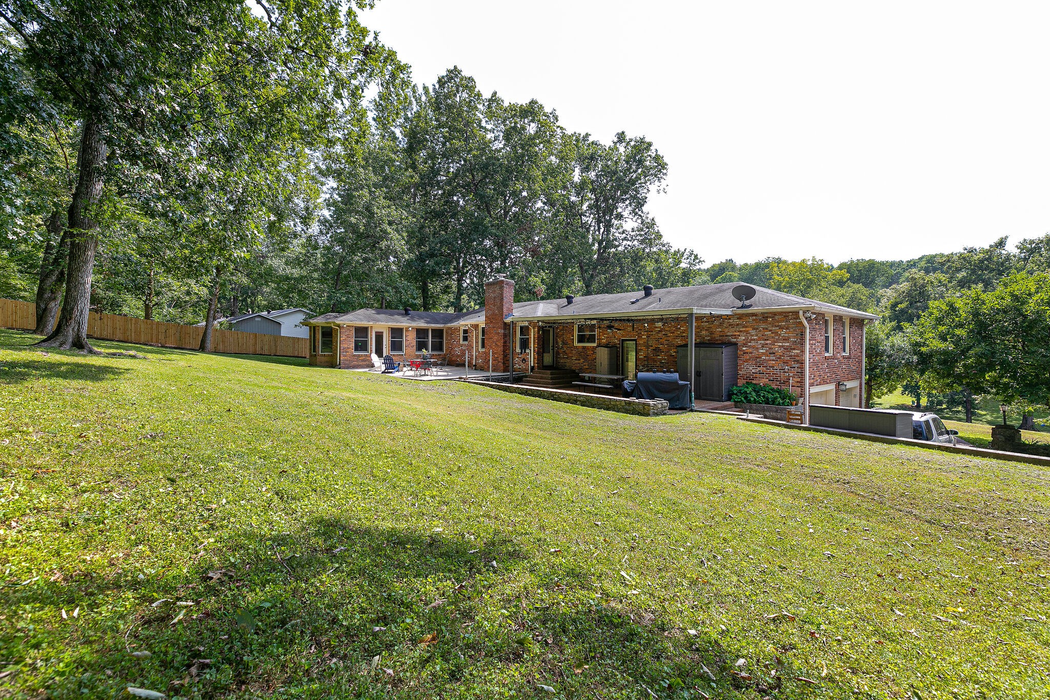 712 Clematis Dr