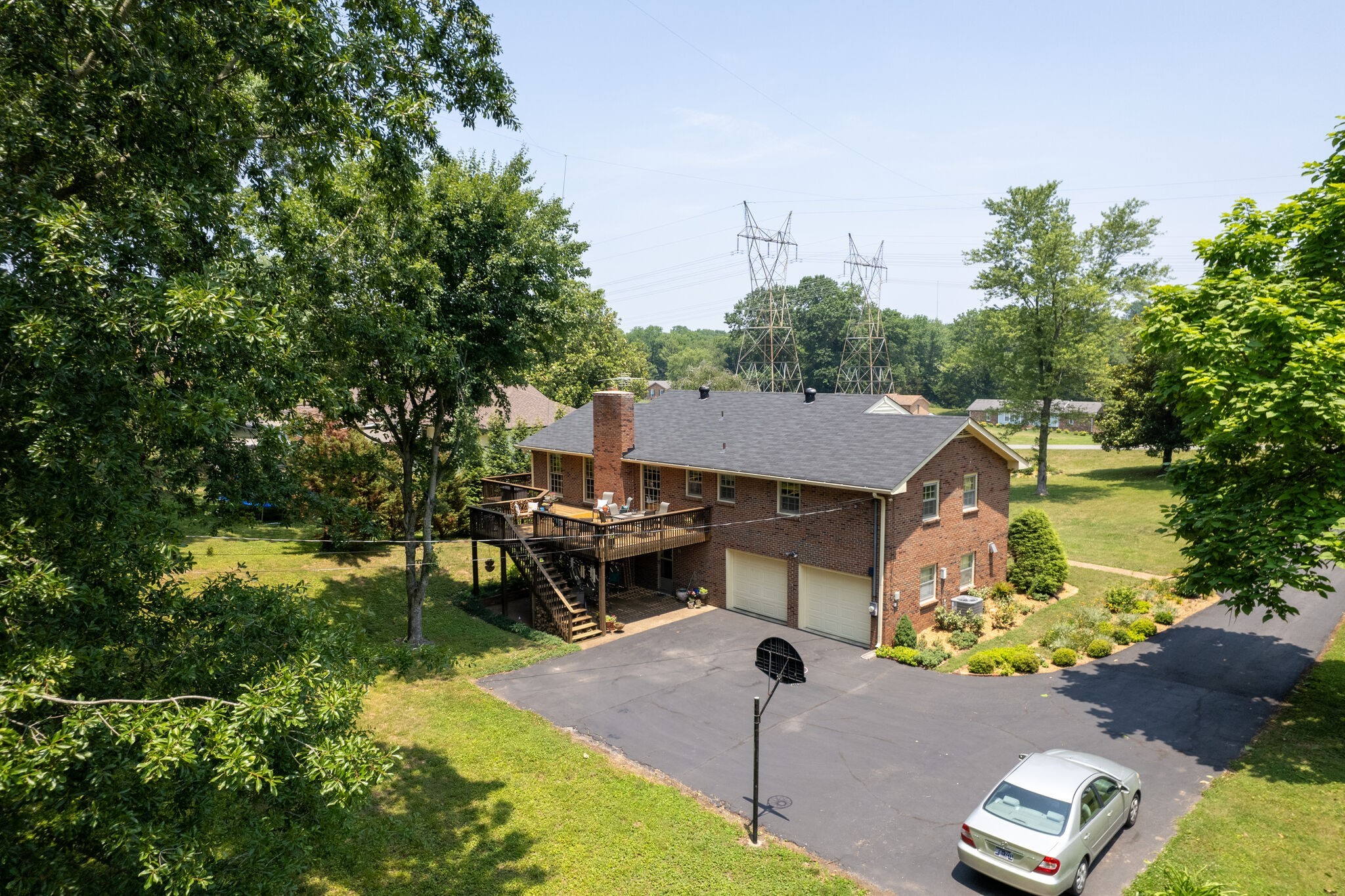 312 Highland Heights Dr