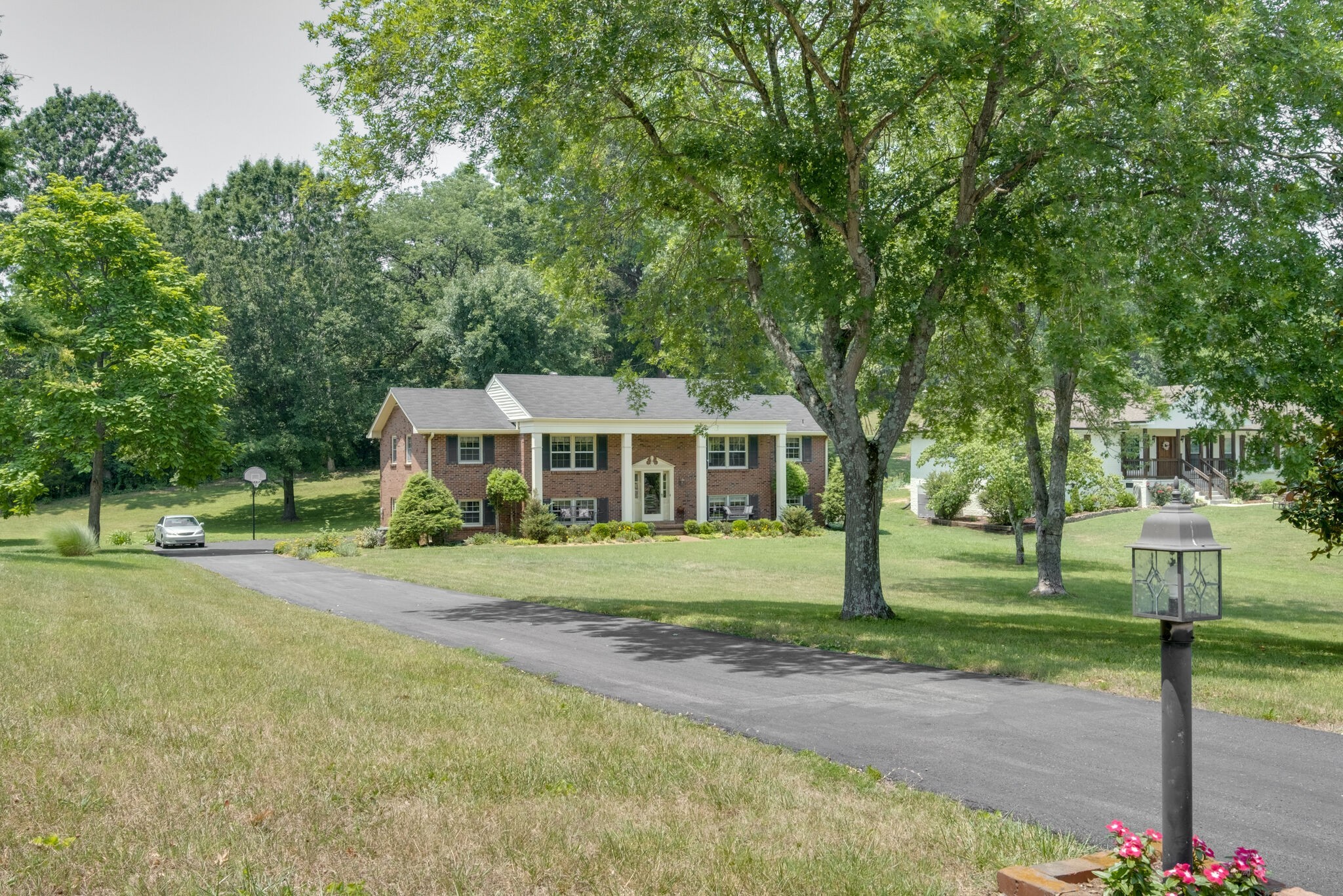 312 Highland Heights Dr