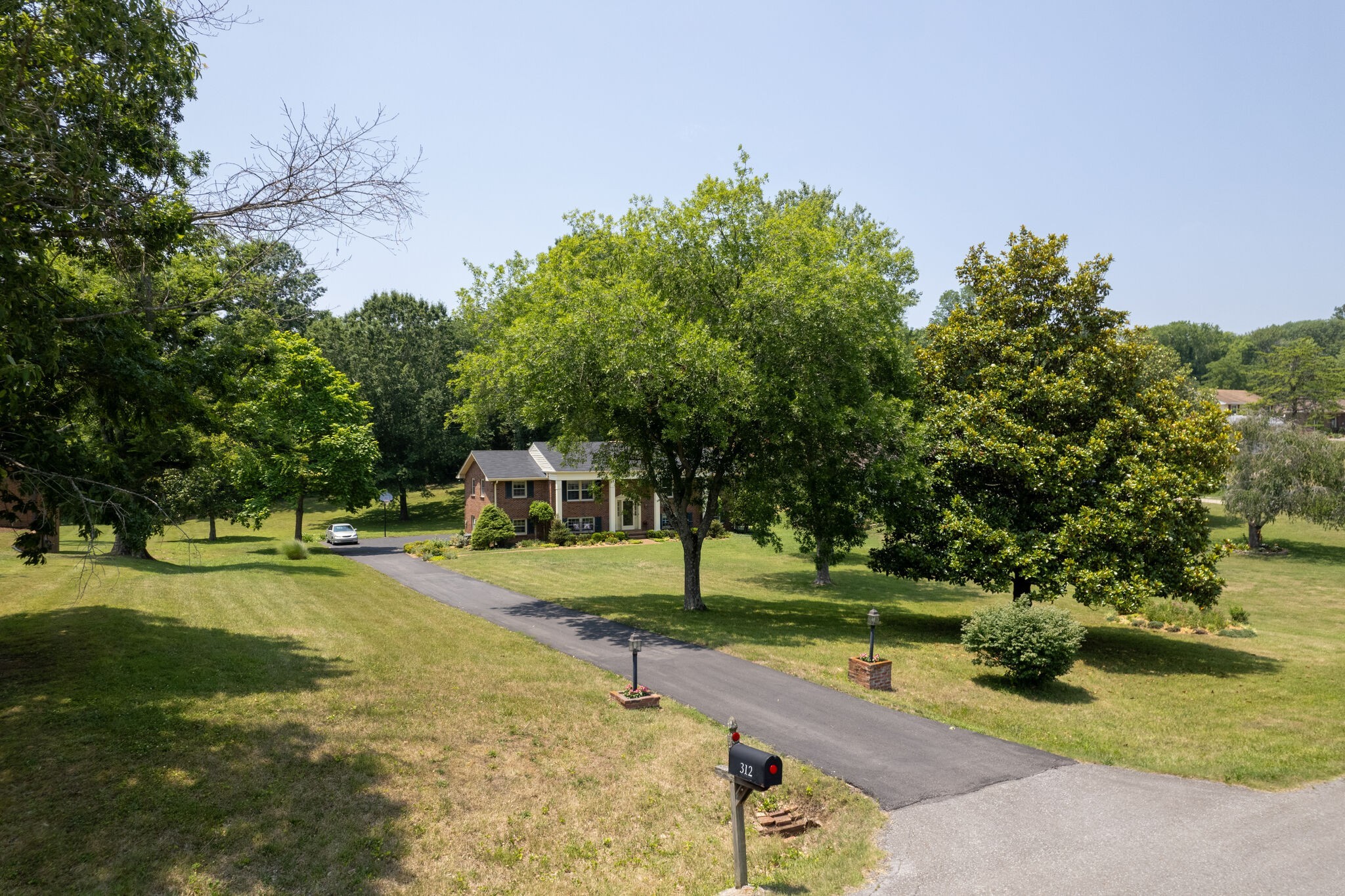 312 Highland Heights Dr