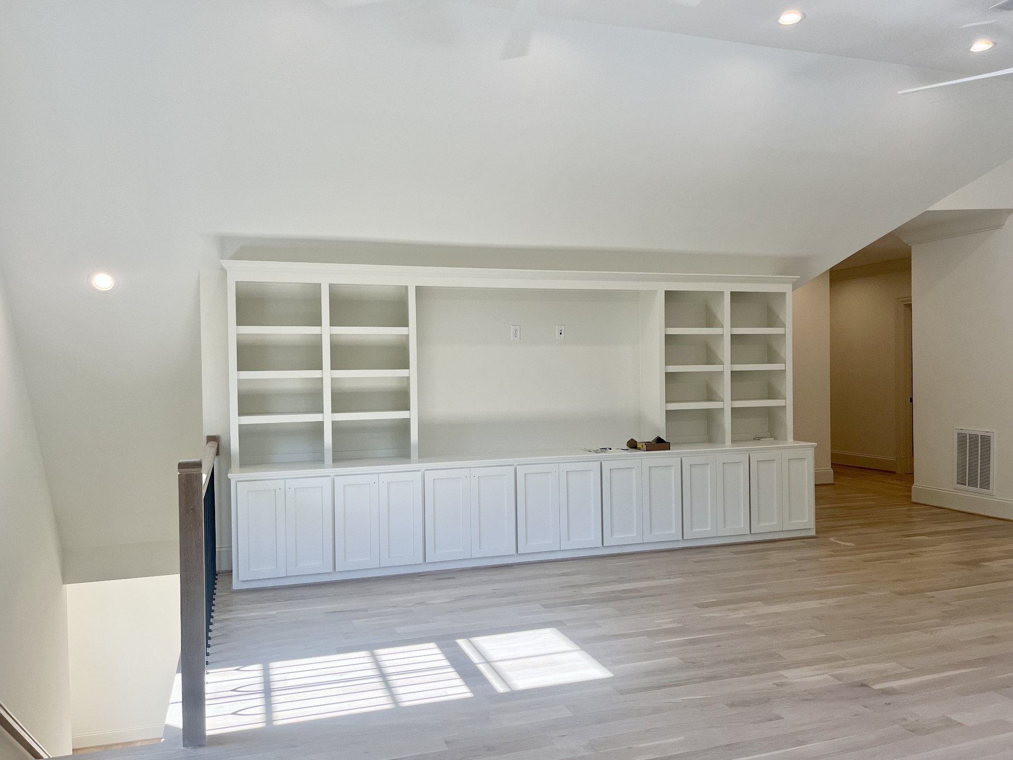 4532 Alcott Dr