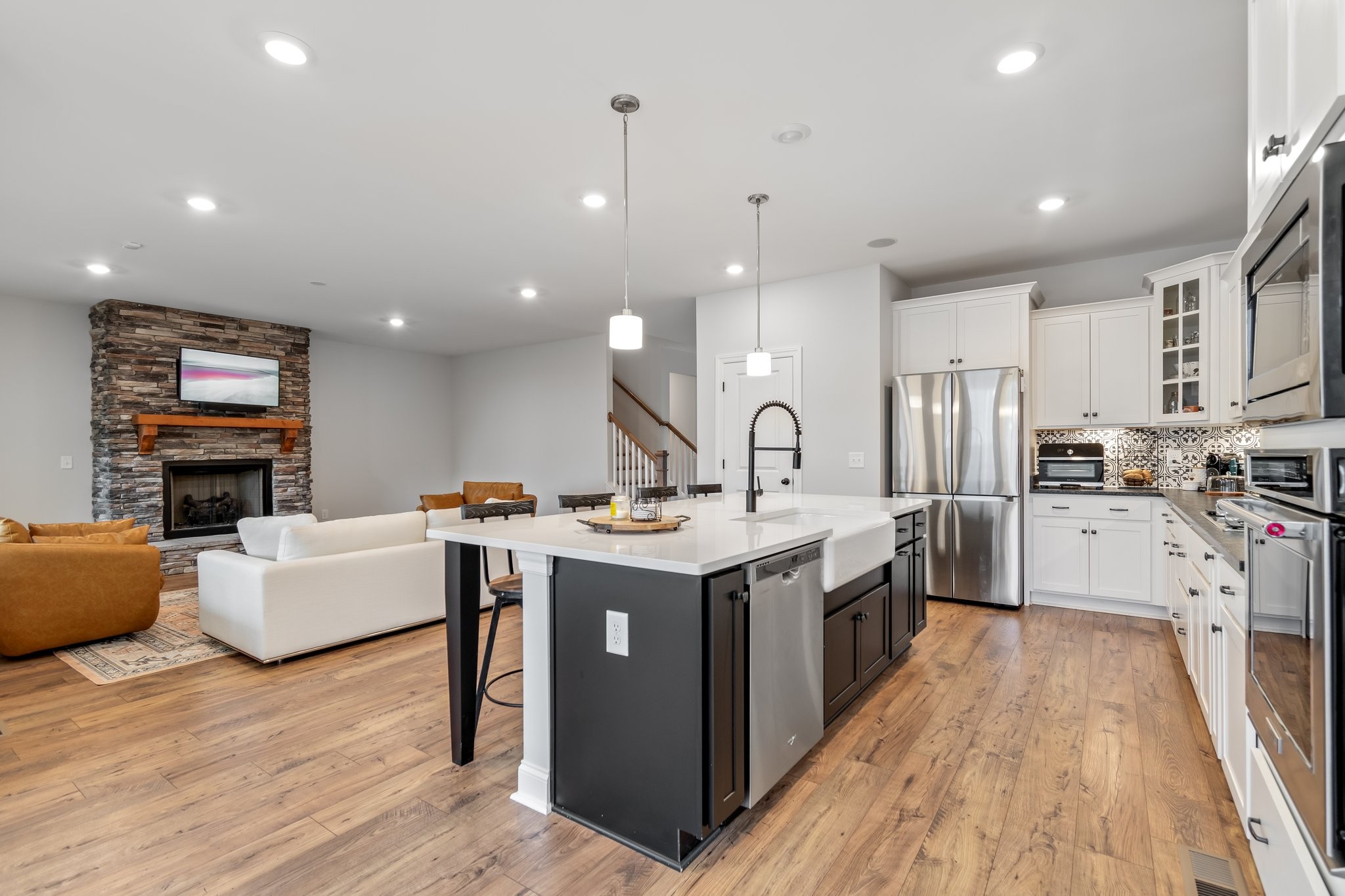3031 Oxford Dr