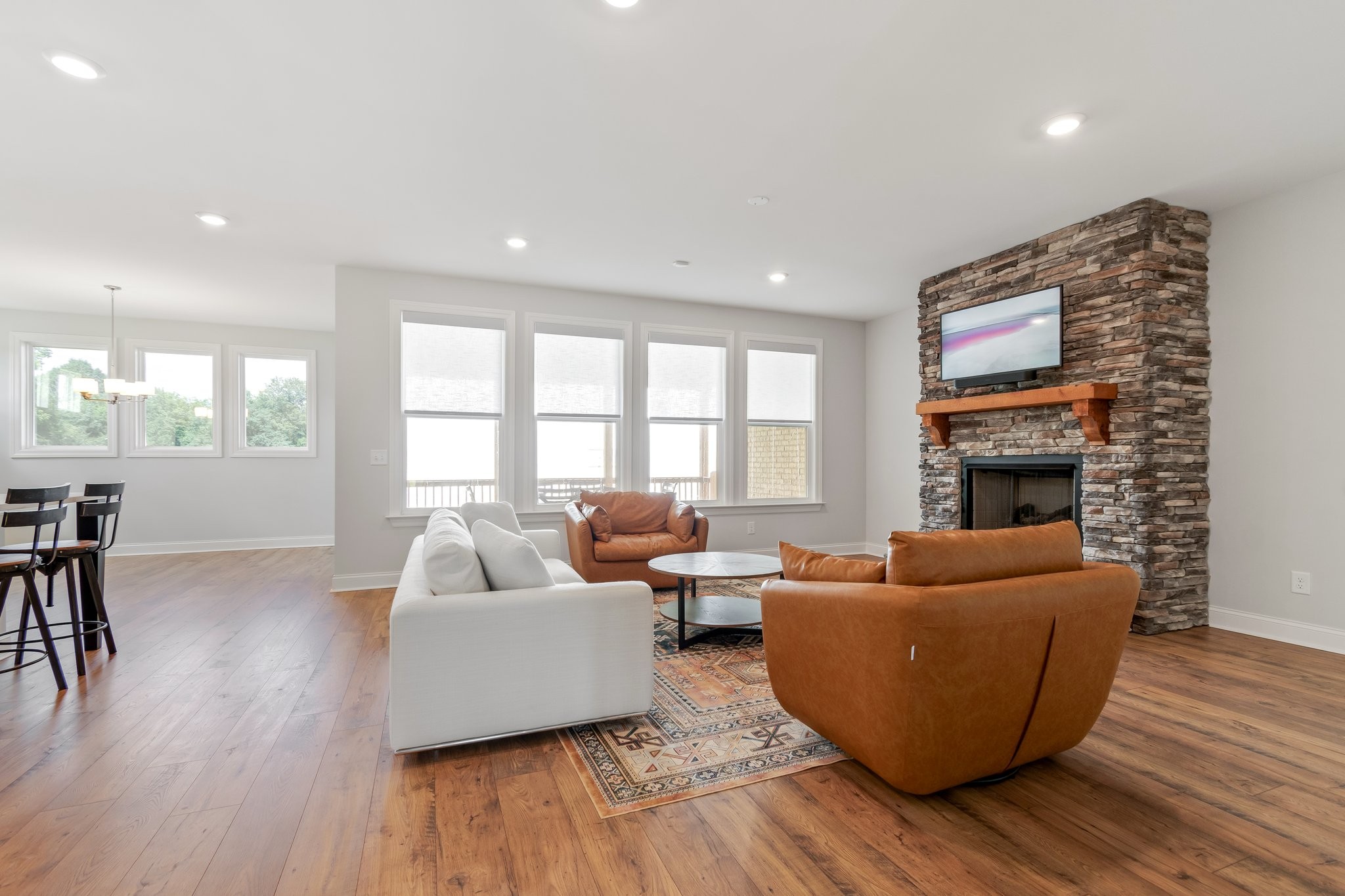 3031 Oxford Dr