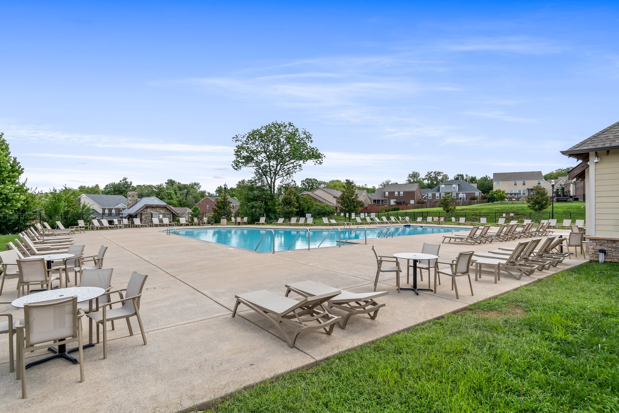3031 Oxford Dr