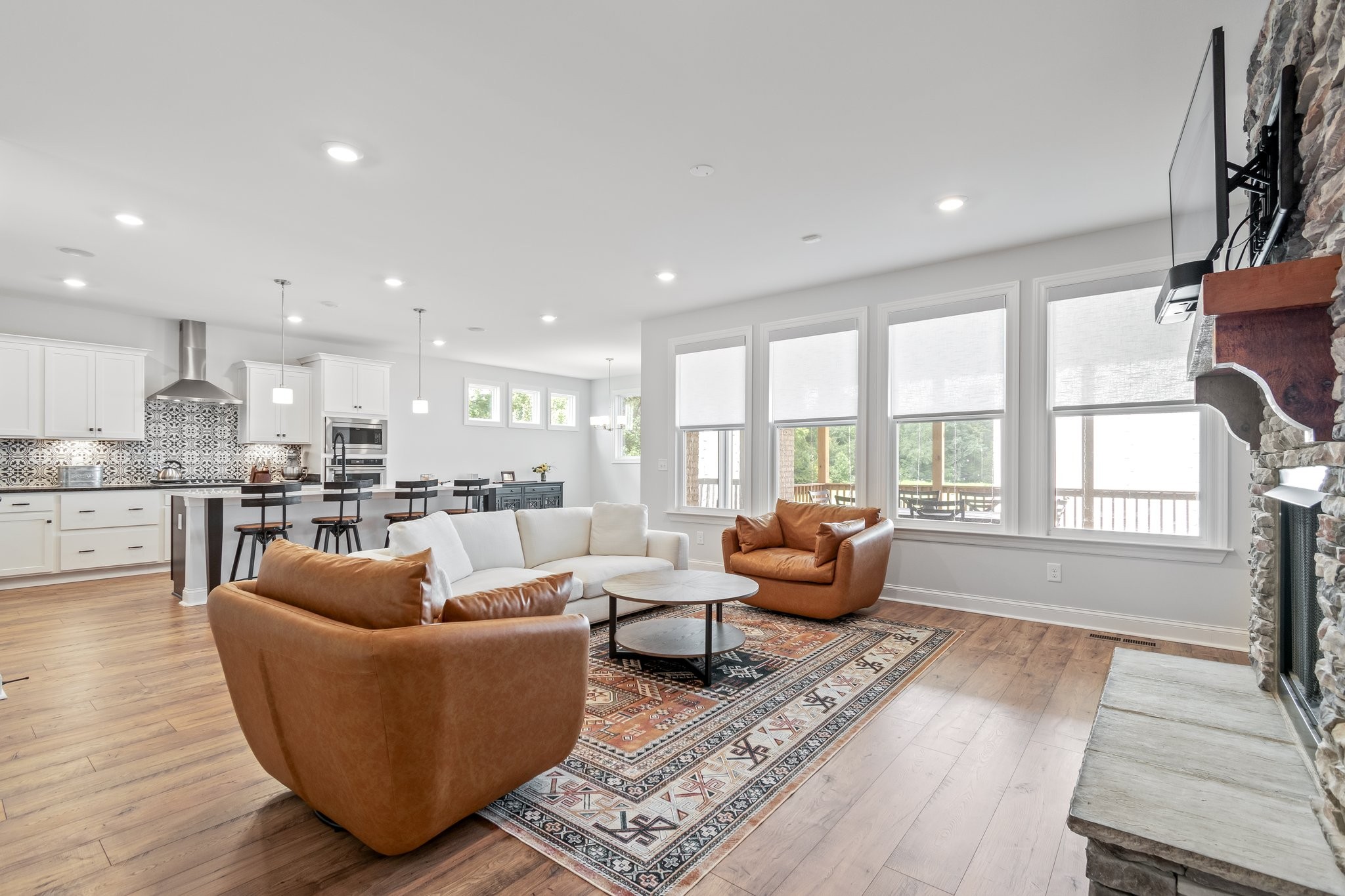 3031 Oxford Dr