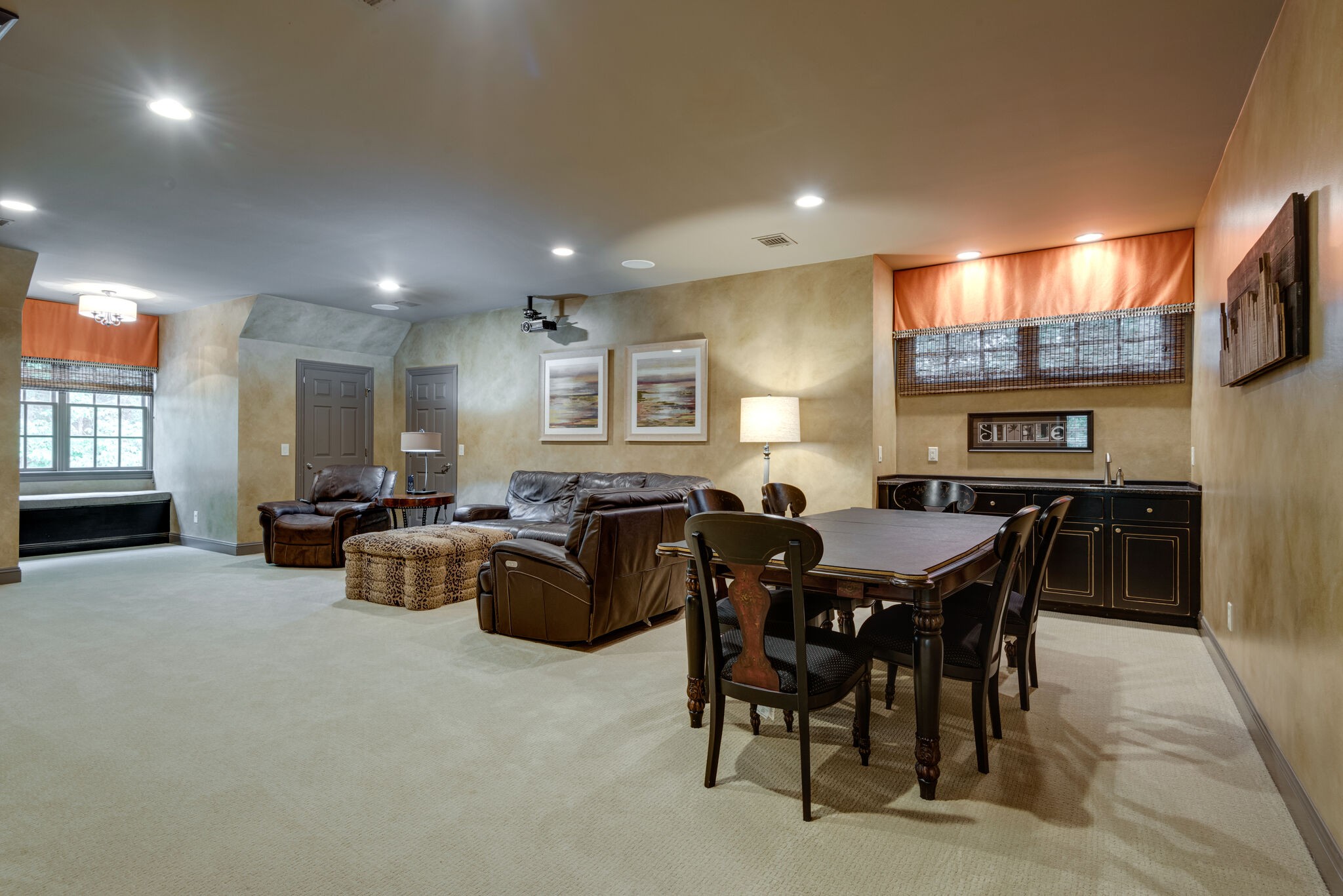 1432 Willowbrooke Cir