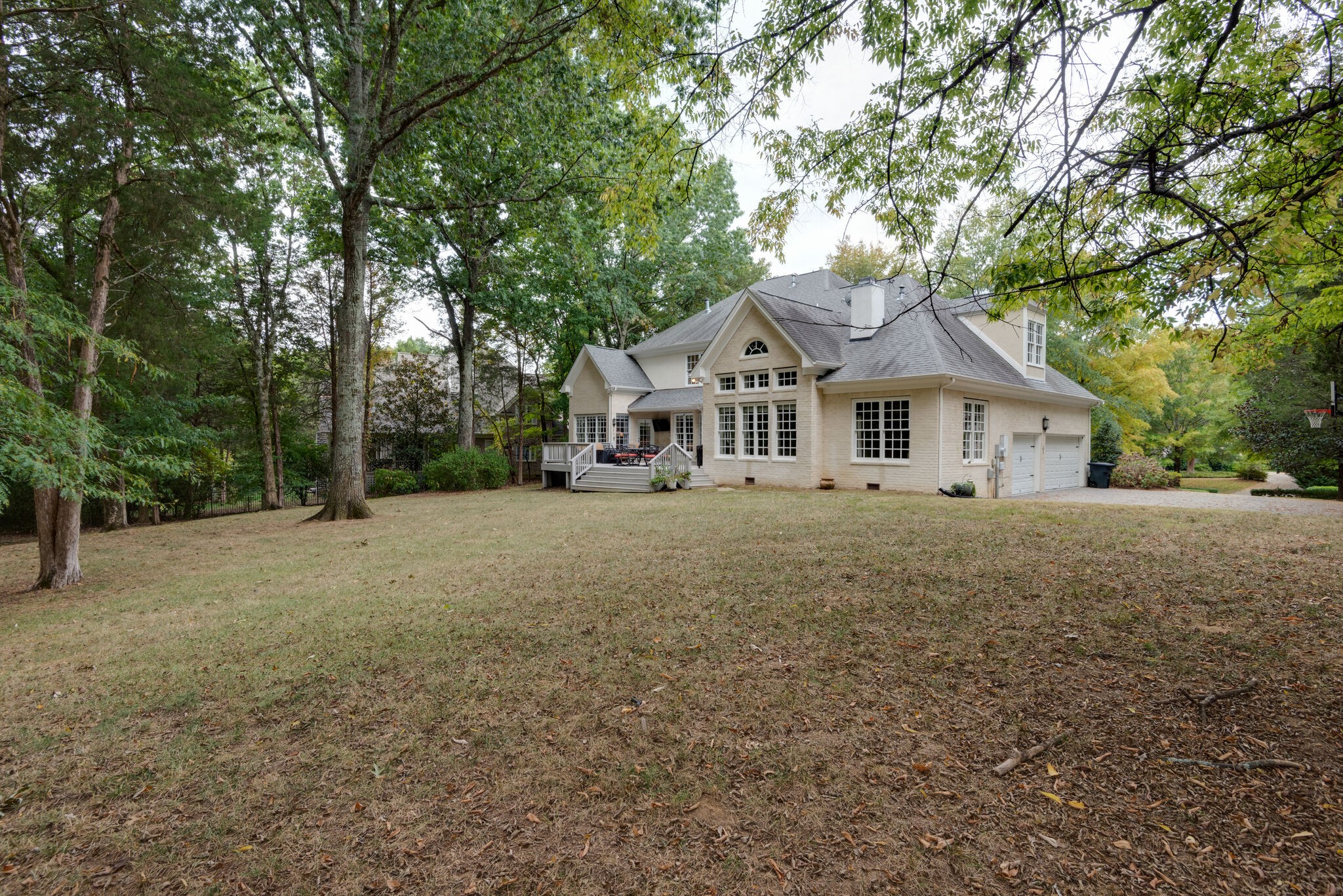 1432 Willowbrooke Cir