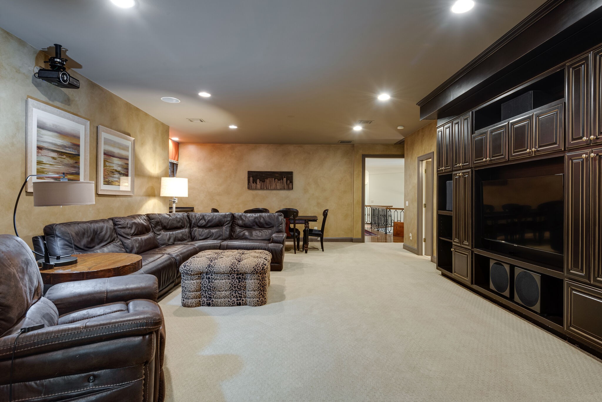 1432 Willowbrooke Cir
