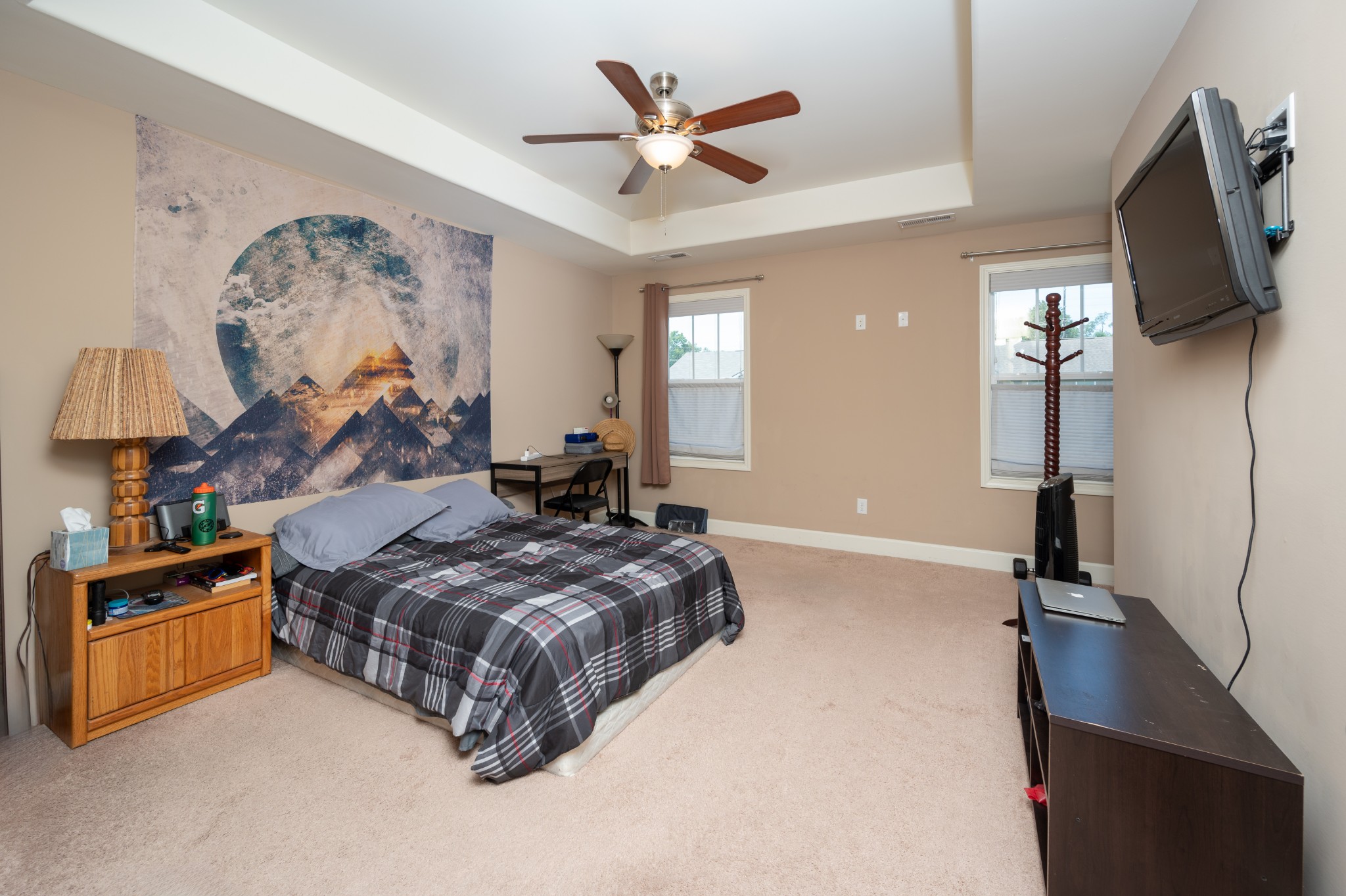 3754 Willow Creek Rd