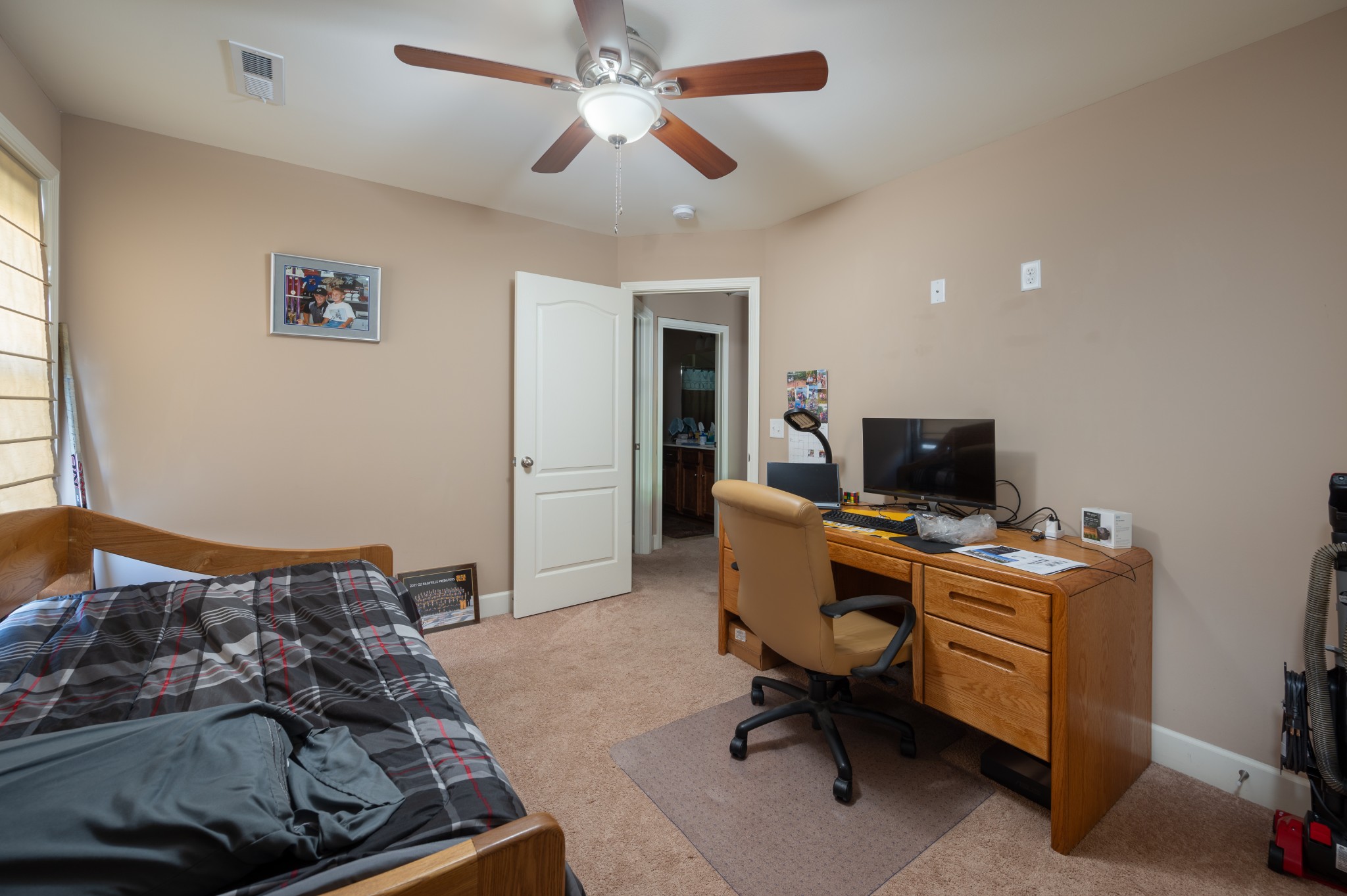 3754 Willow Creek Rd