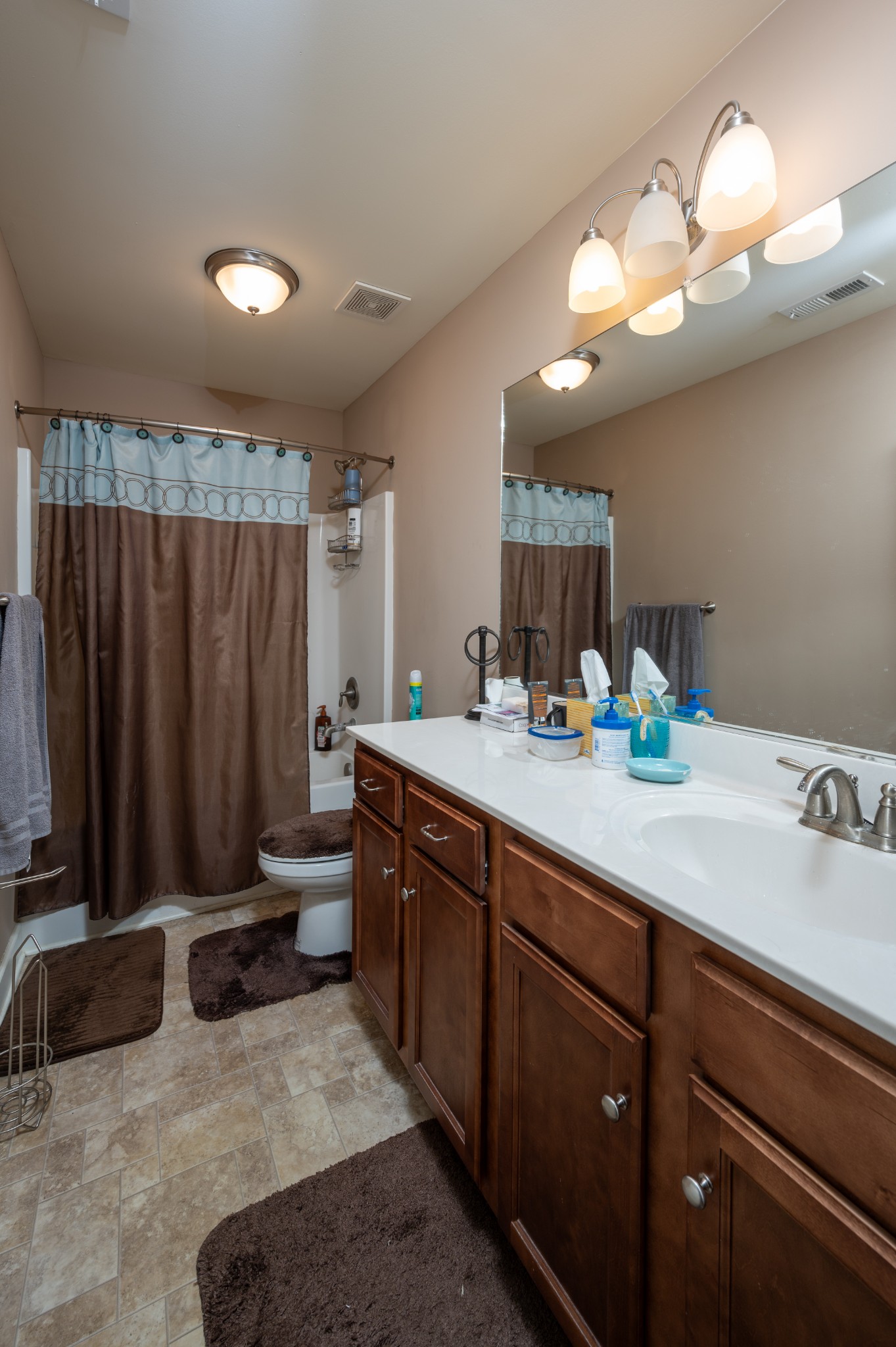 3754 Willow Creek Rd