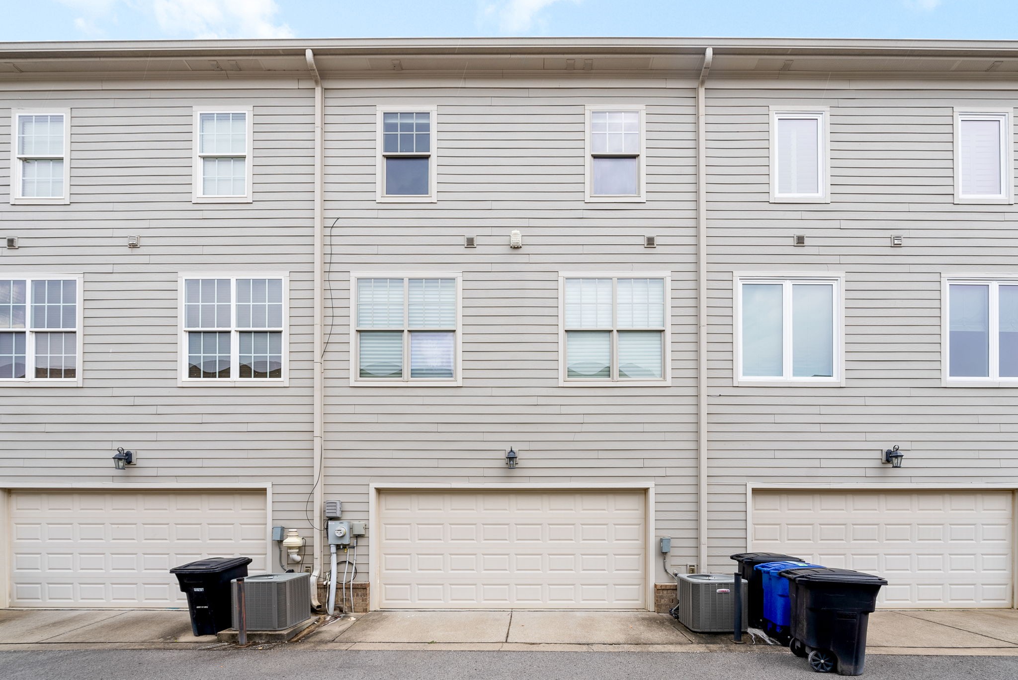 2334 Clare Park Dr