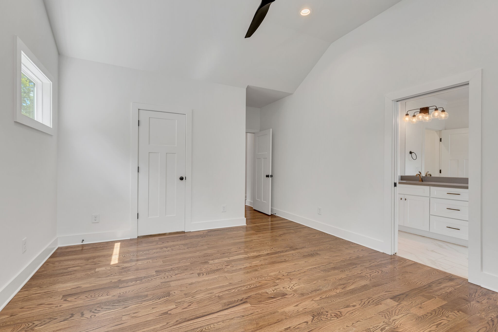 533 Waycross Dr