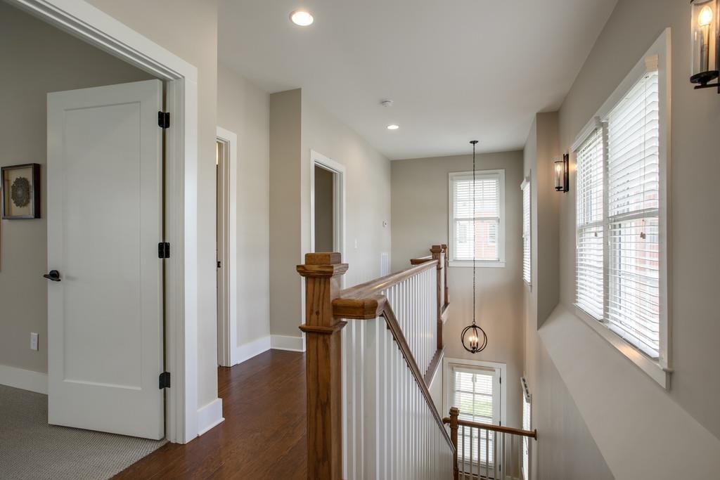 4007 Elkins Aly