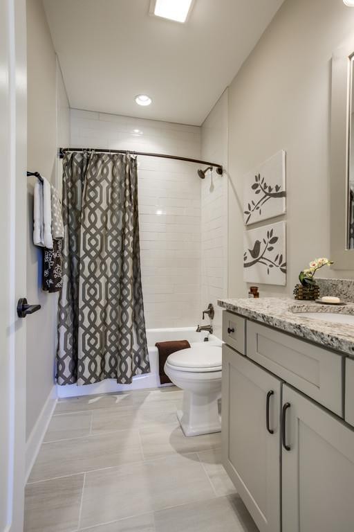 4007 Elkins Aly