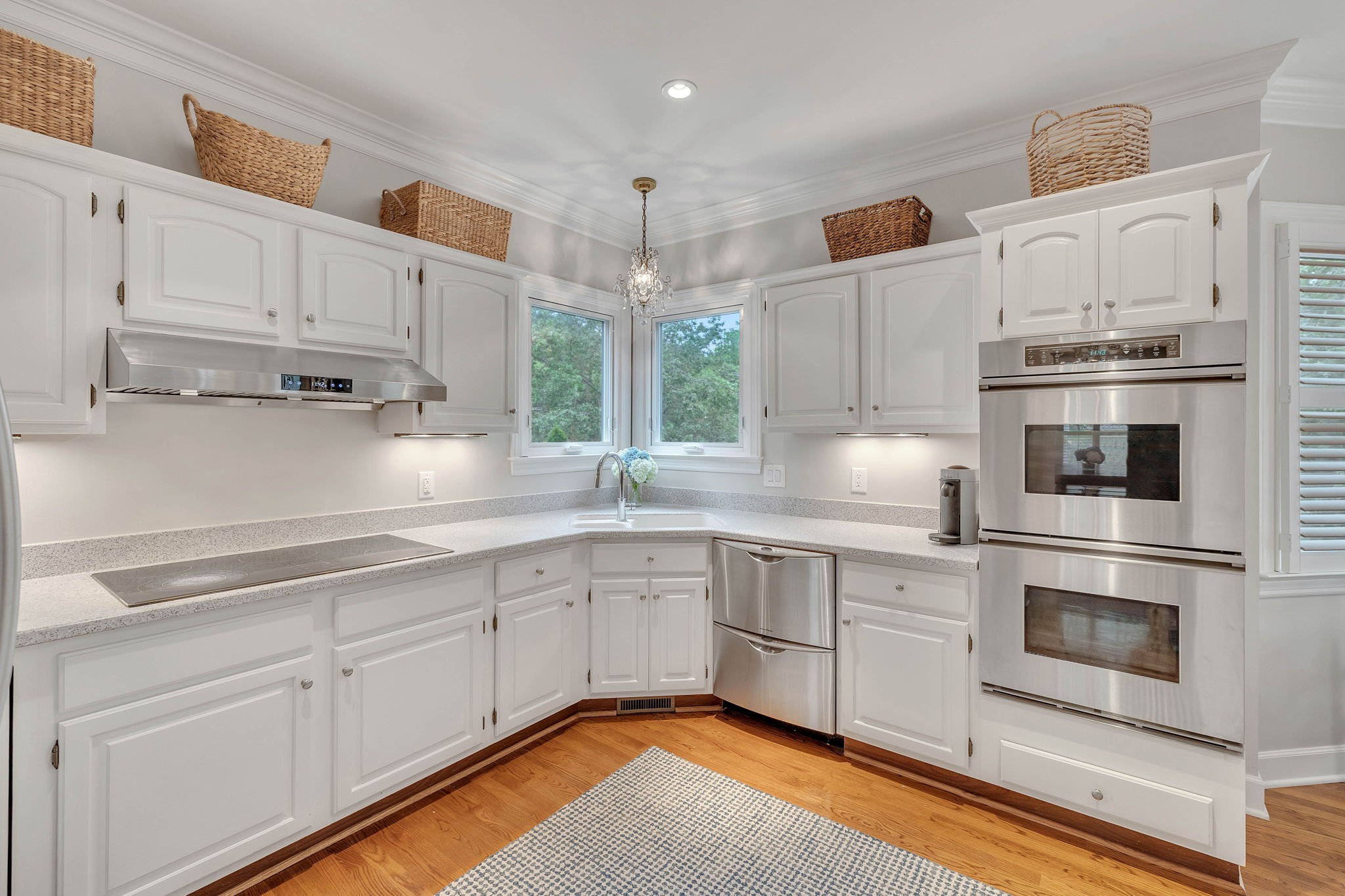 65 Ravenwood Hills Cir