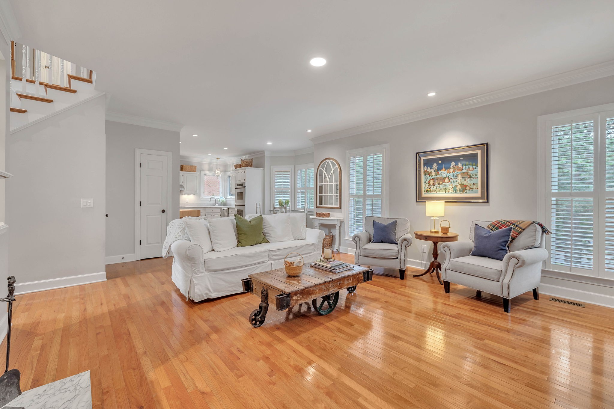 65 Ravenwood Hills Cir