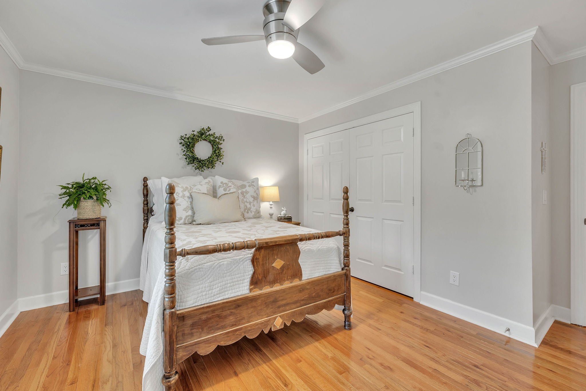 65 Ravenwood Hills Cir