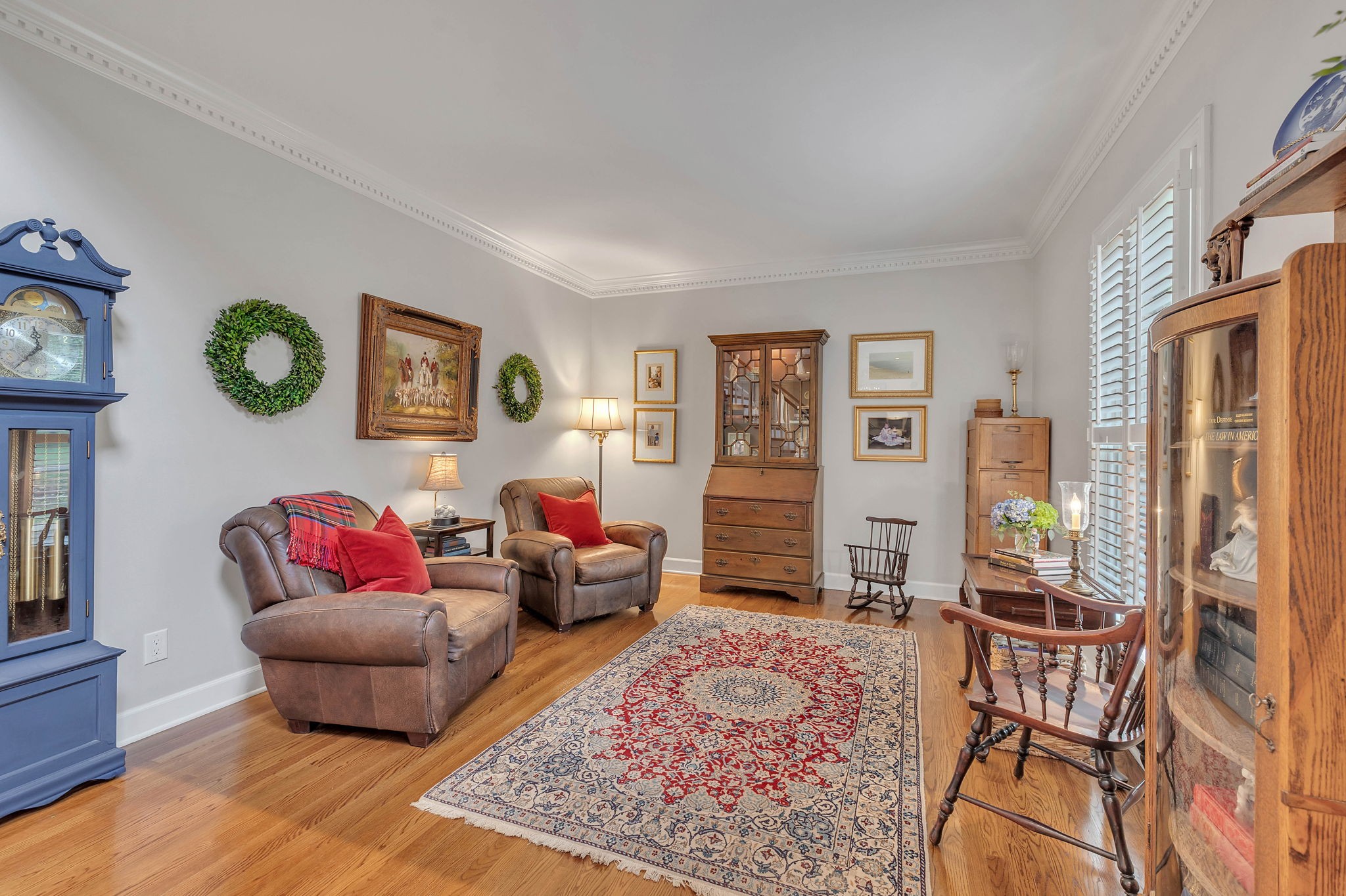 65 Ravenwood Hills Cir