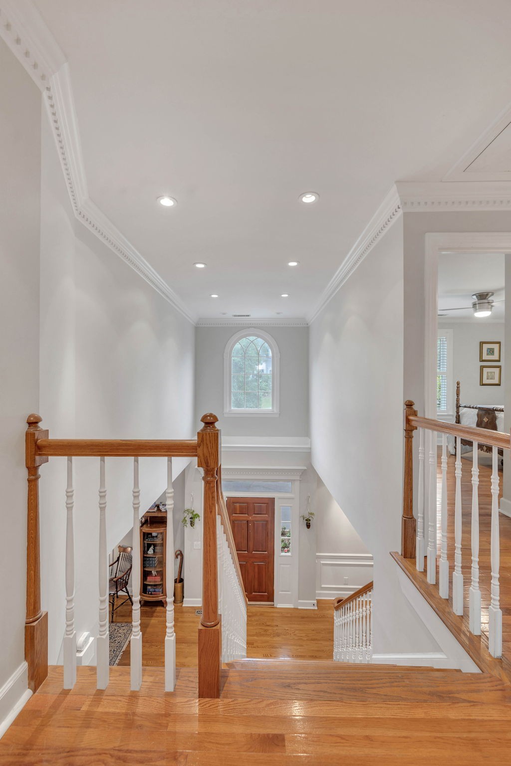 65 Ravenwood Hills Cir