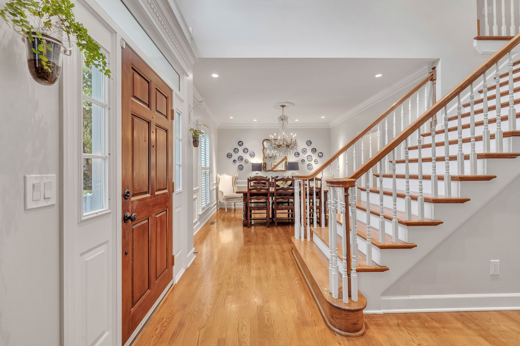 65 Ravenwood Hills Cir