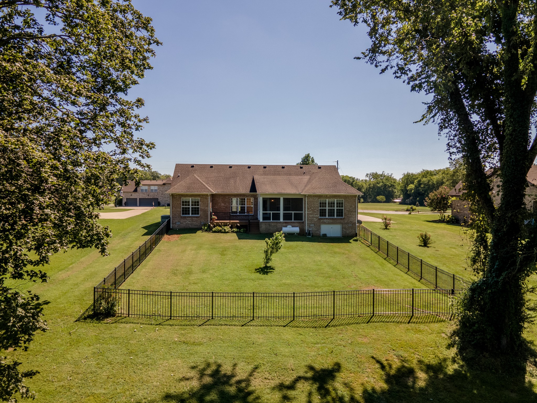 636 Delk Ln