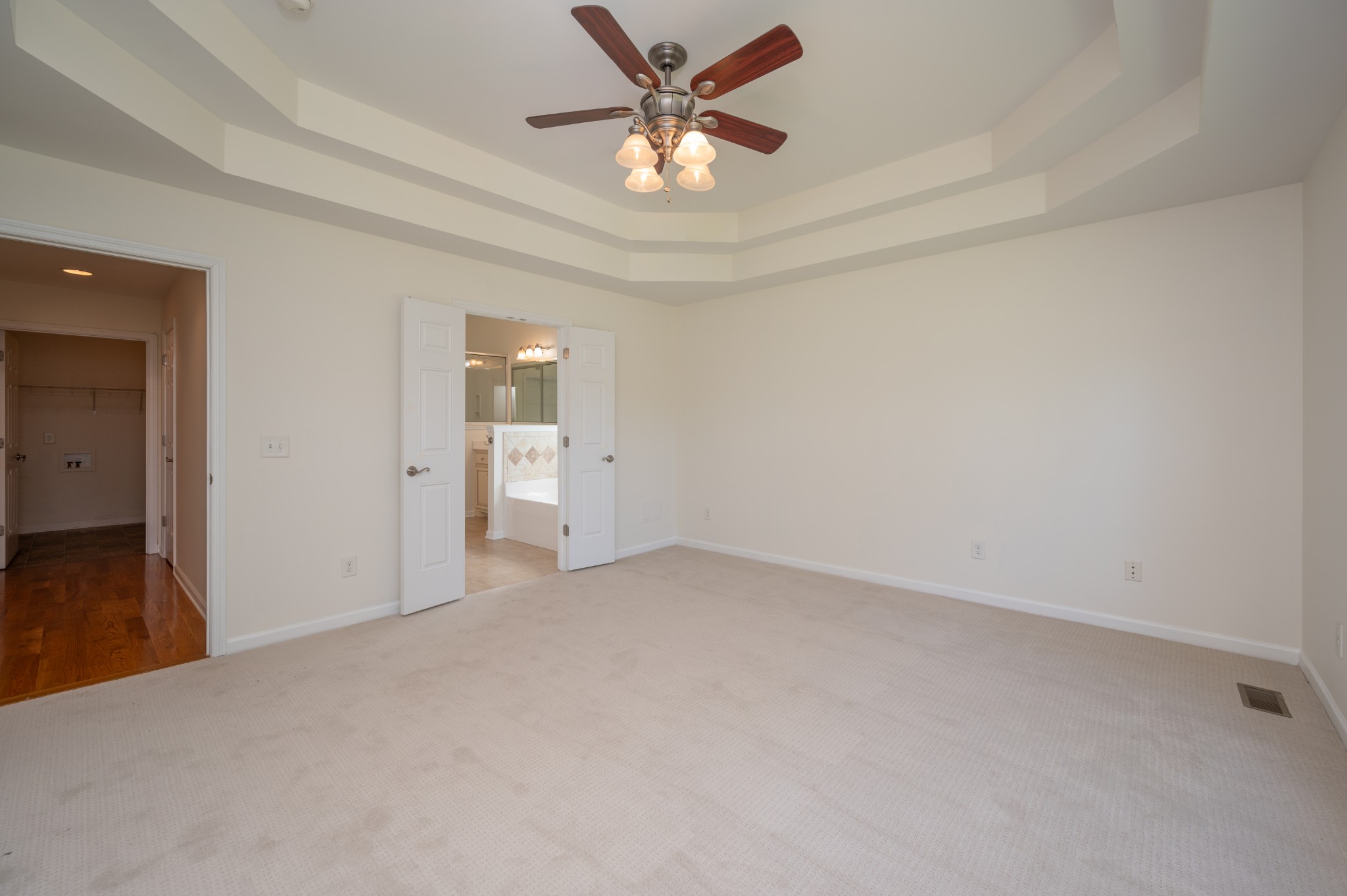 636 Delk Ln