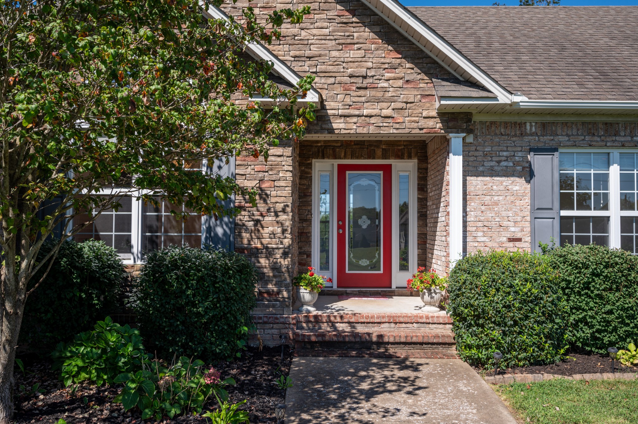 636 Delk Ln