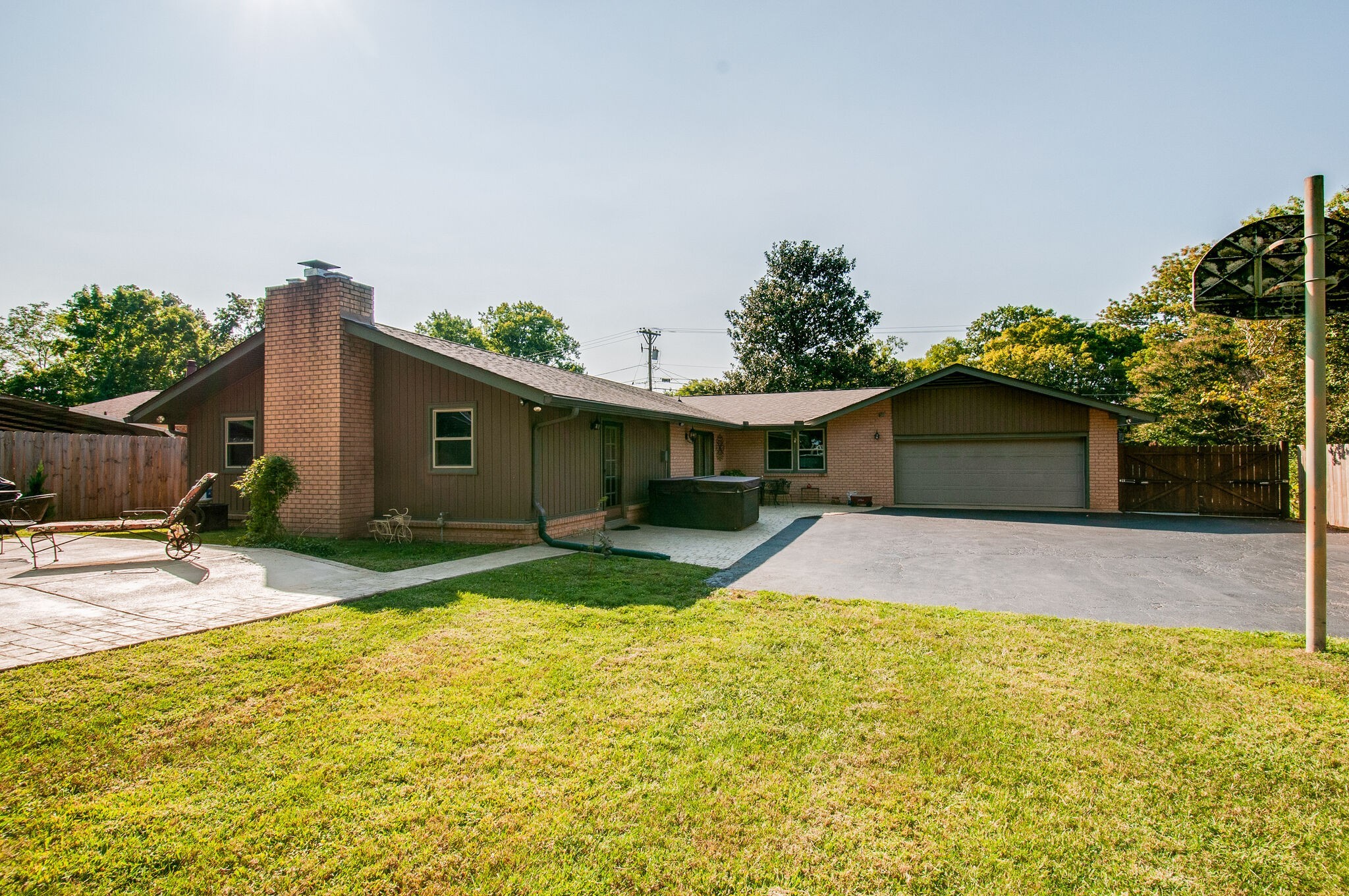 306 Matterhorn Dr