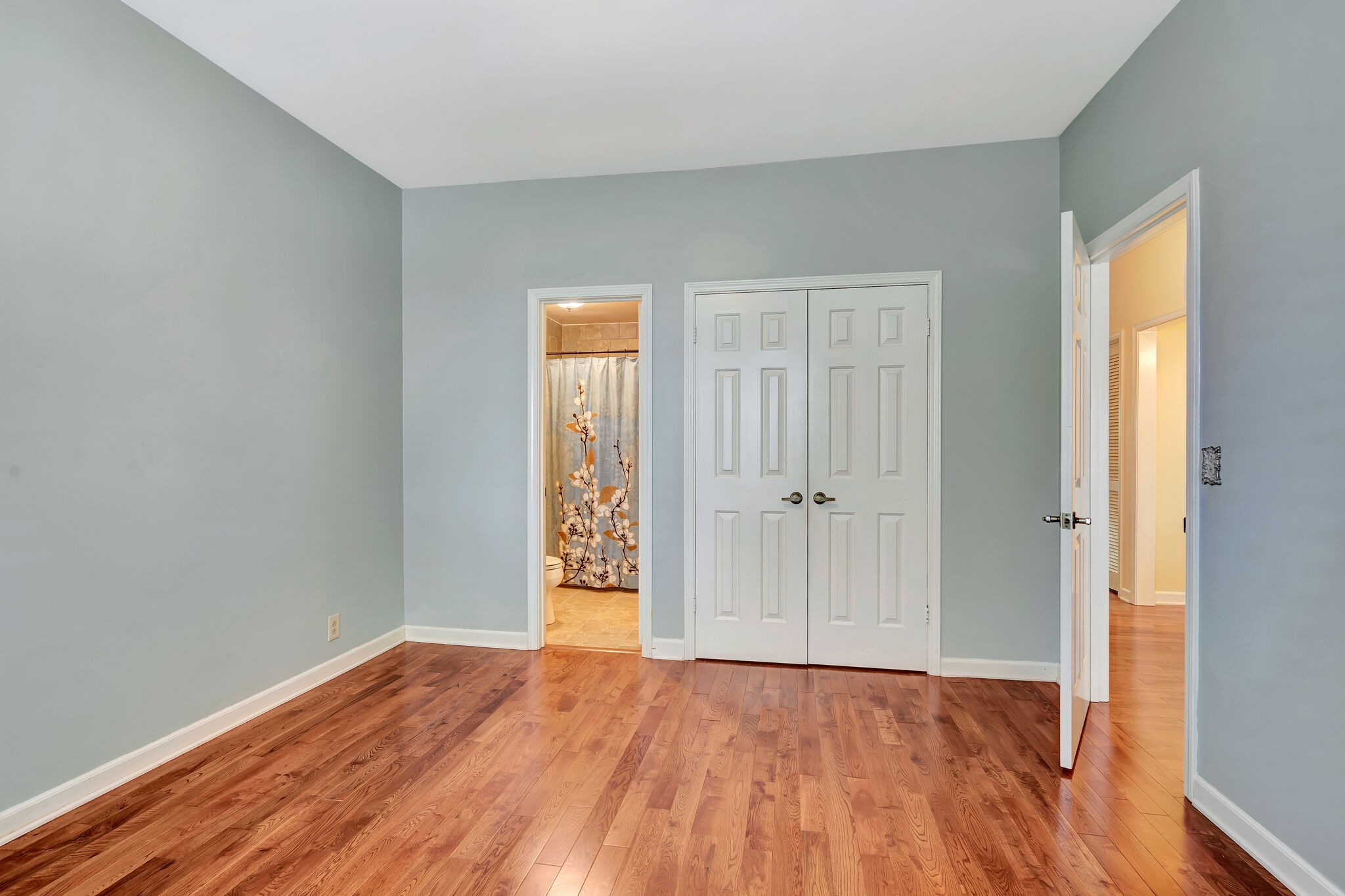 129 Jefferson Sq