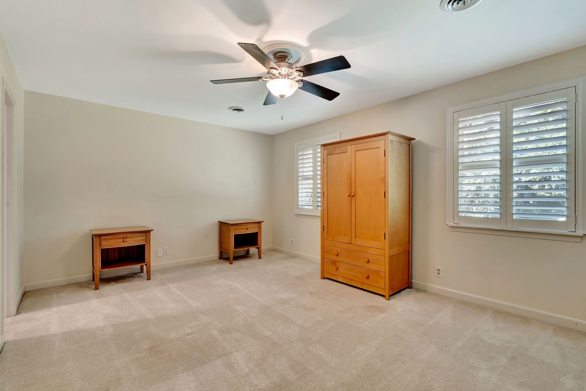 129 Jefferson Sq