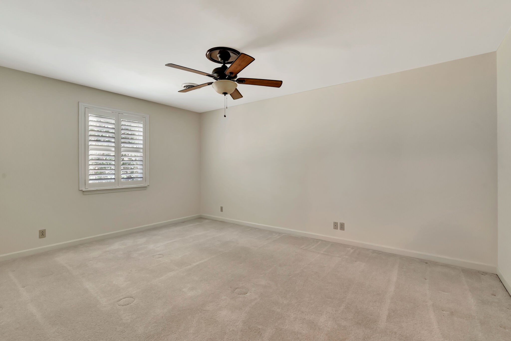 129 Jefferson Sq