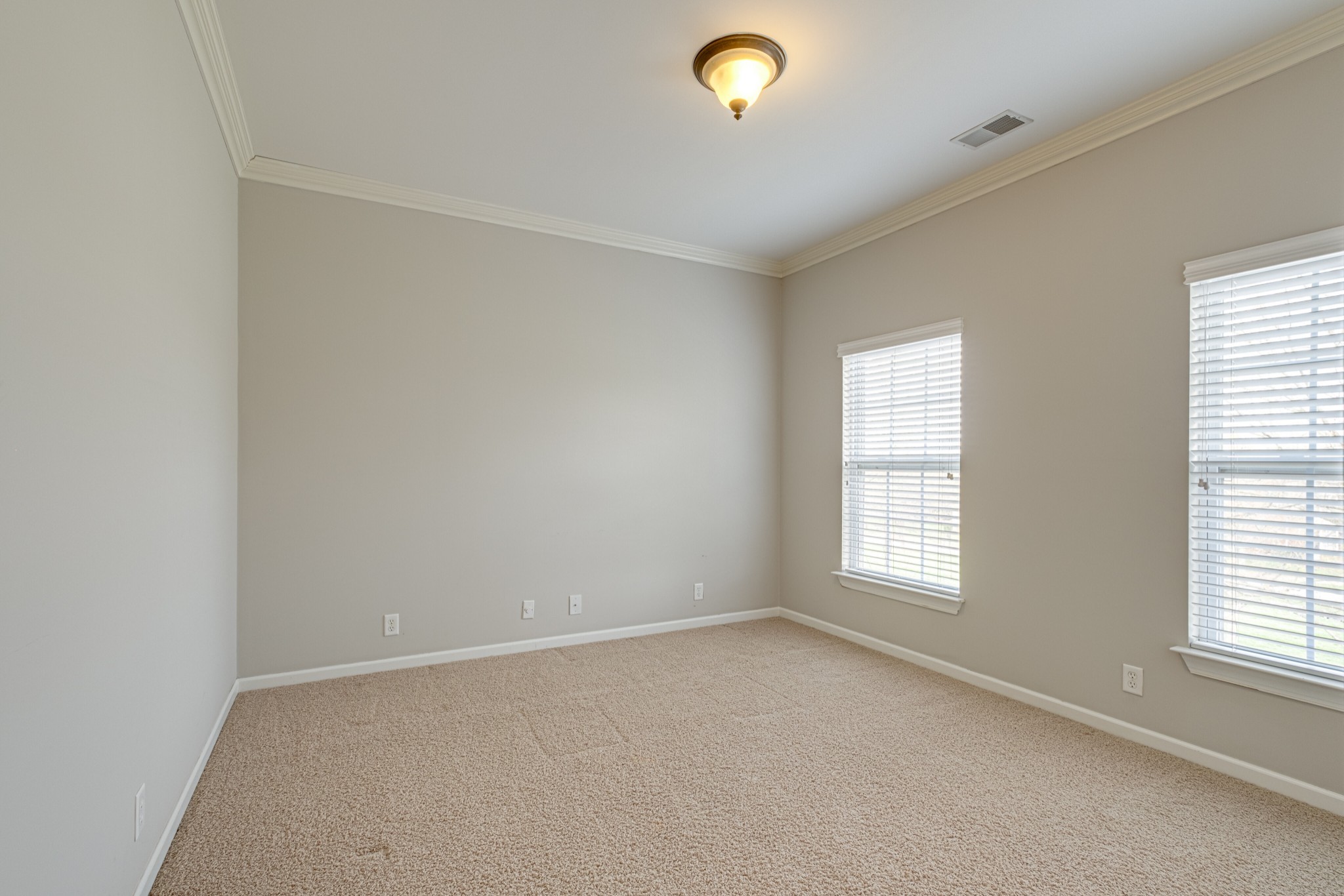 117 Delta Blvd