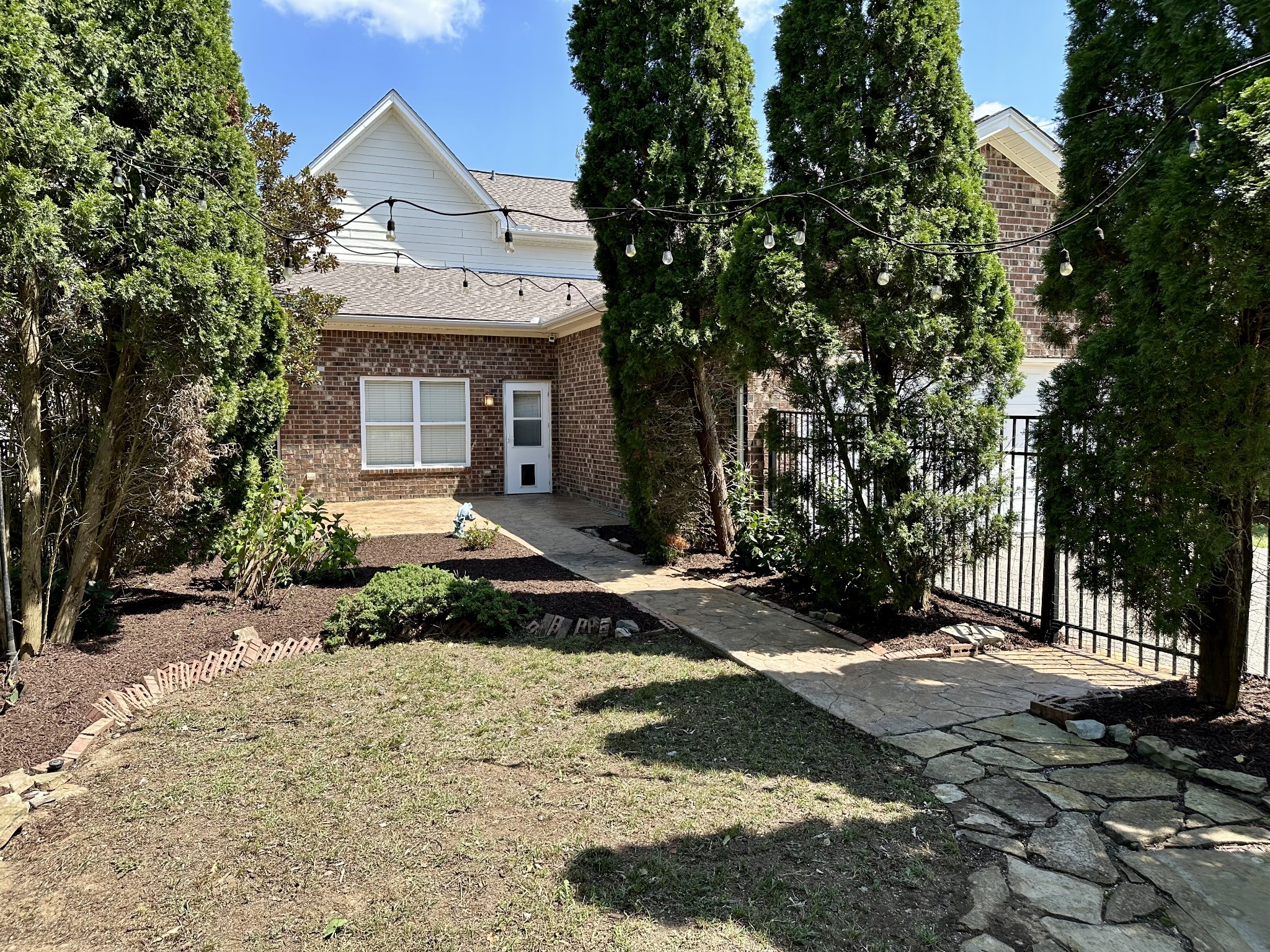 117 Delta Blvd